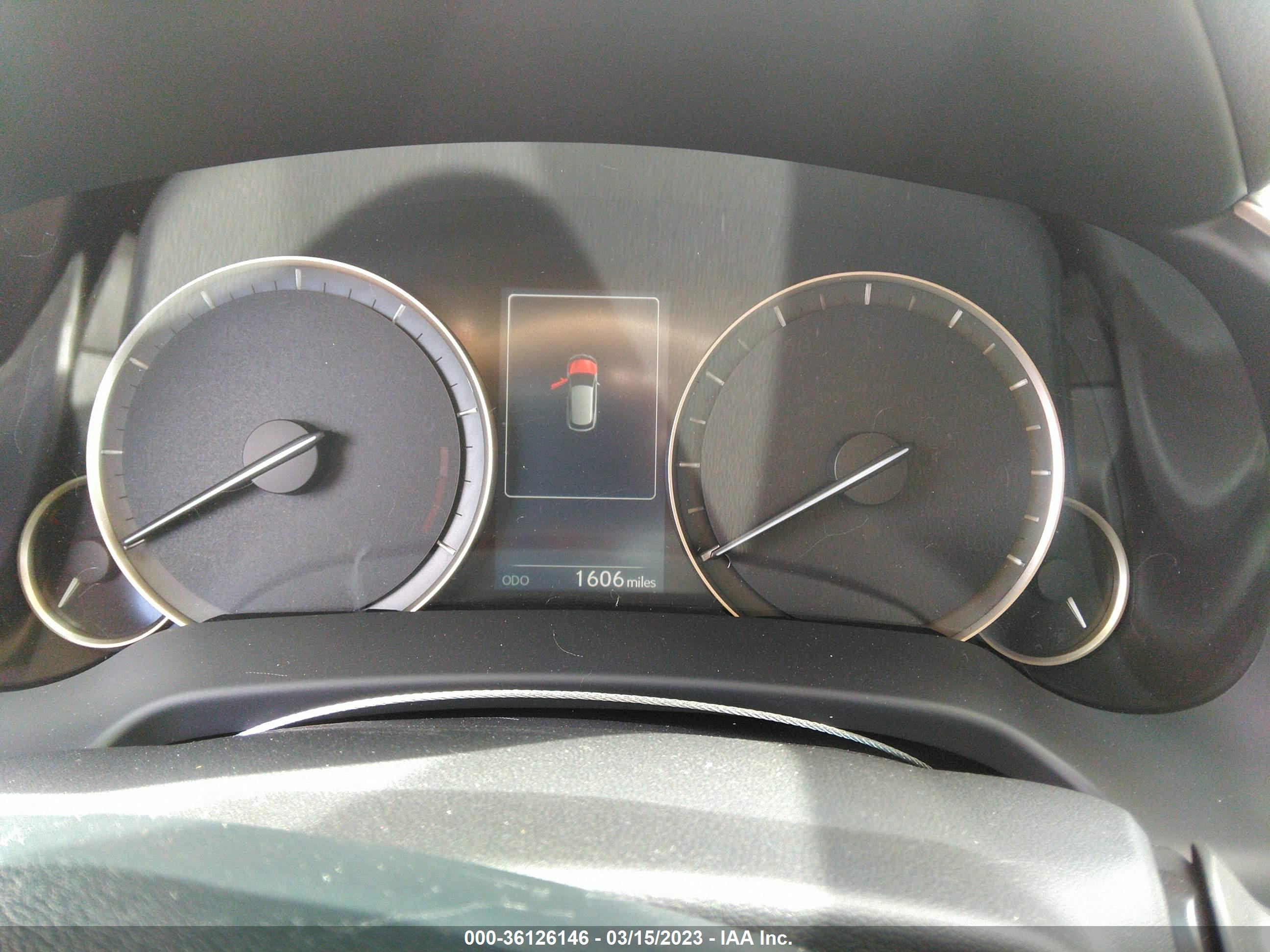 LEXUS RX image 7