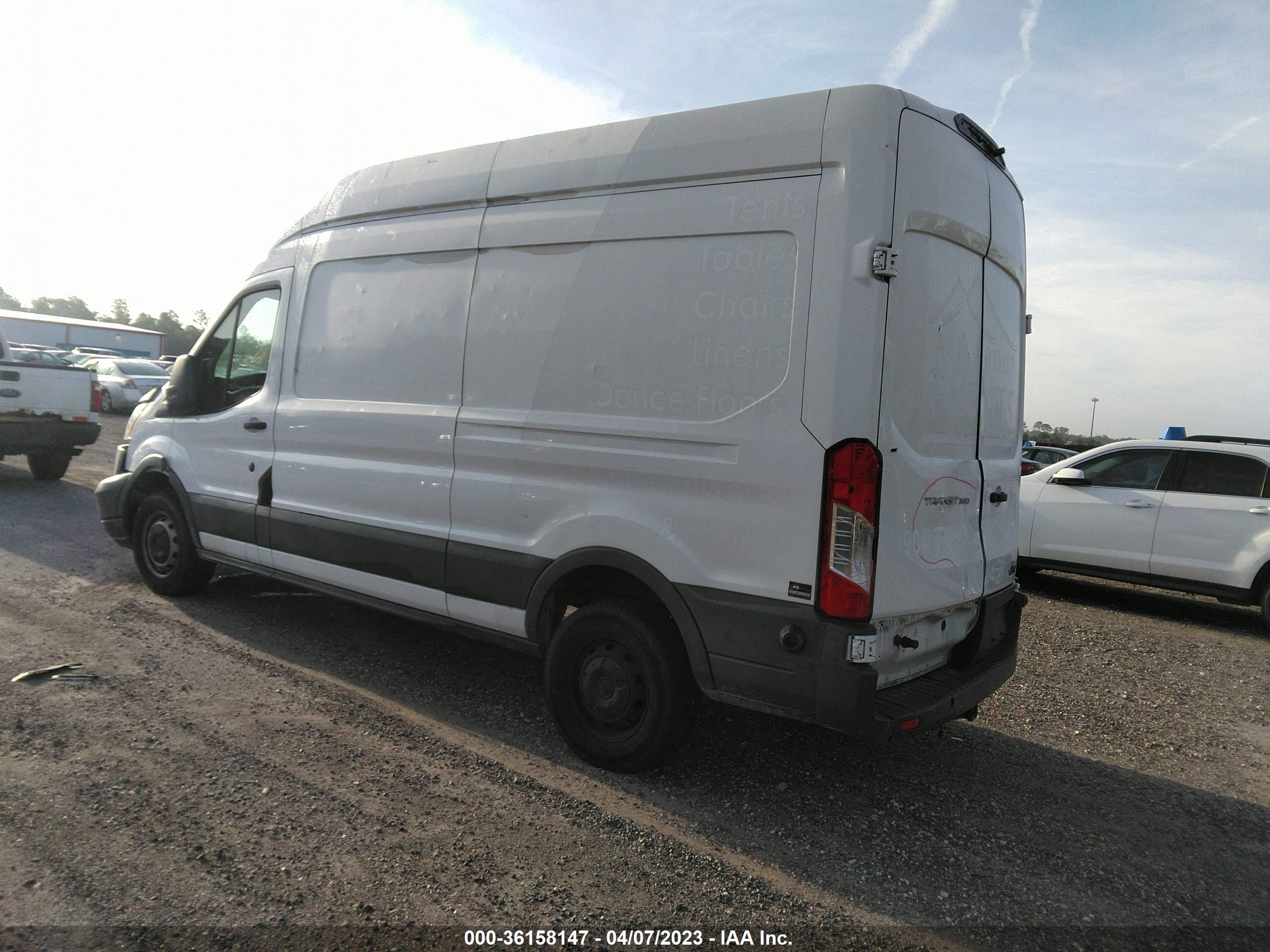 FORD TRANSIT-350 image 3