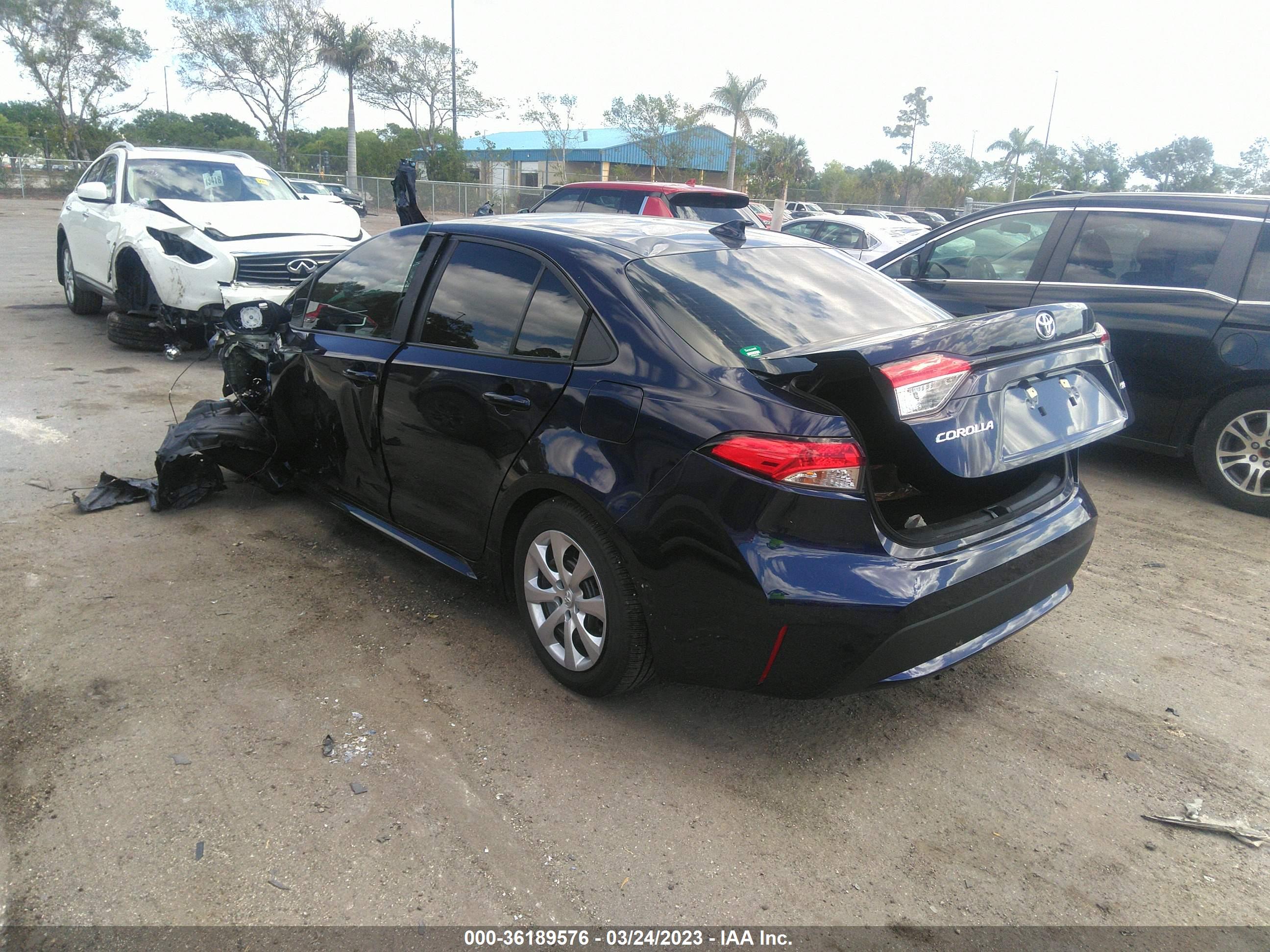 TOYOTA COROLLA image 3