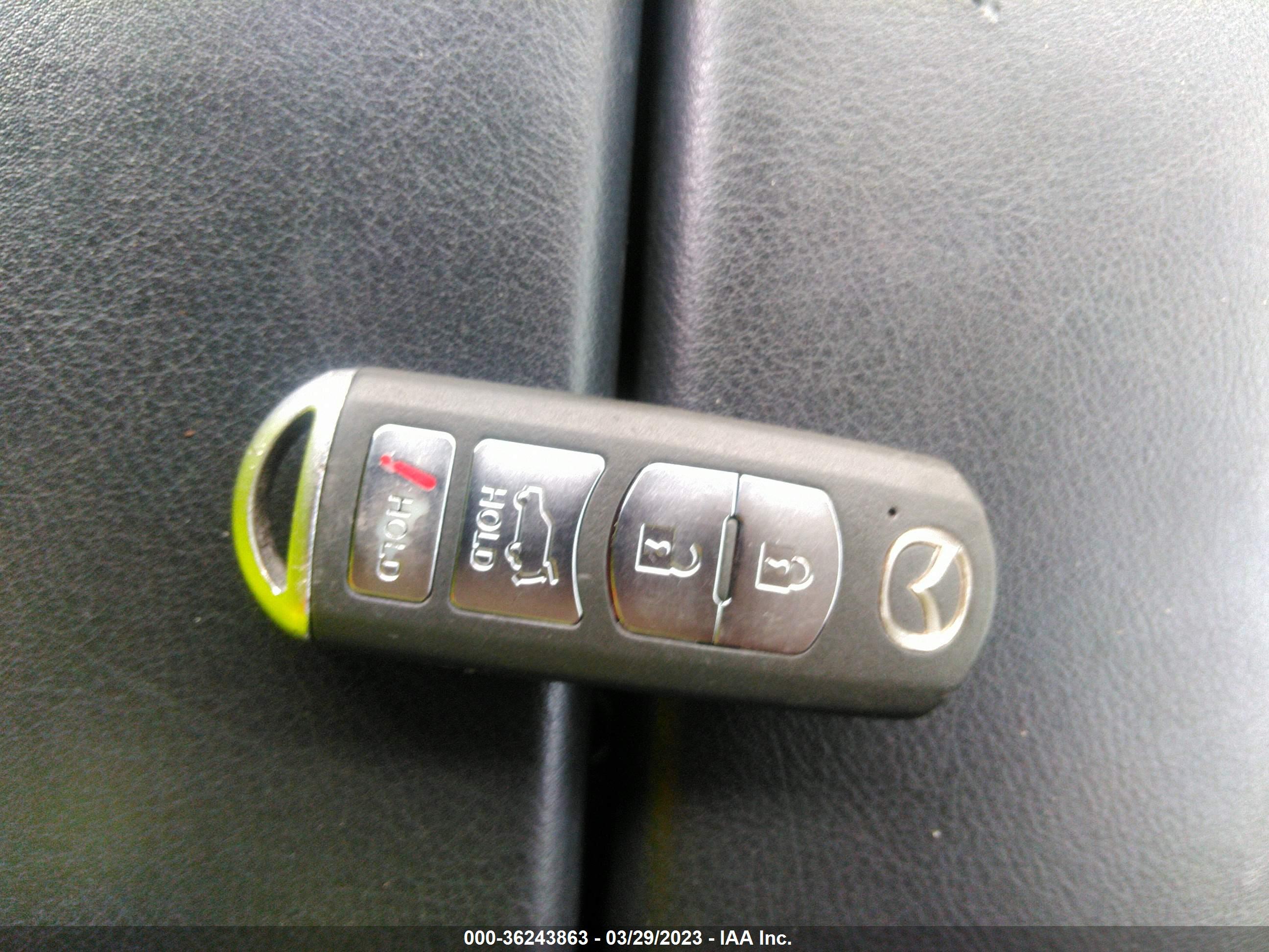 MAZDA CX-9 image 11