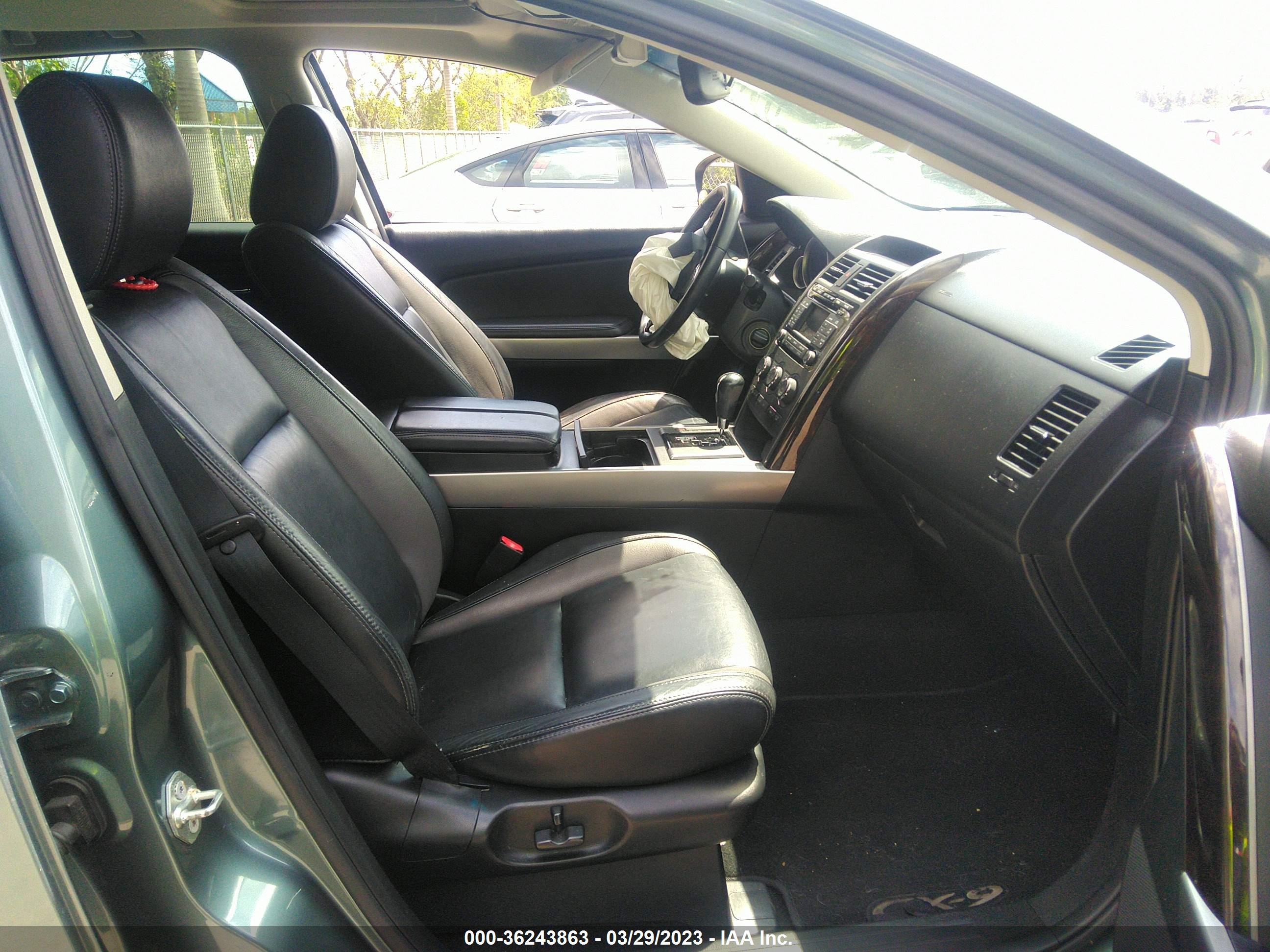 MAZDA CX-9 image 5