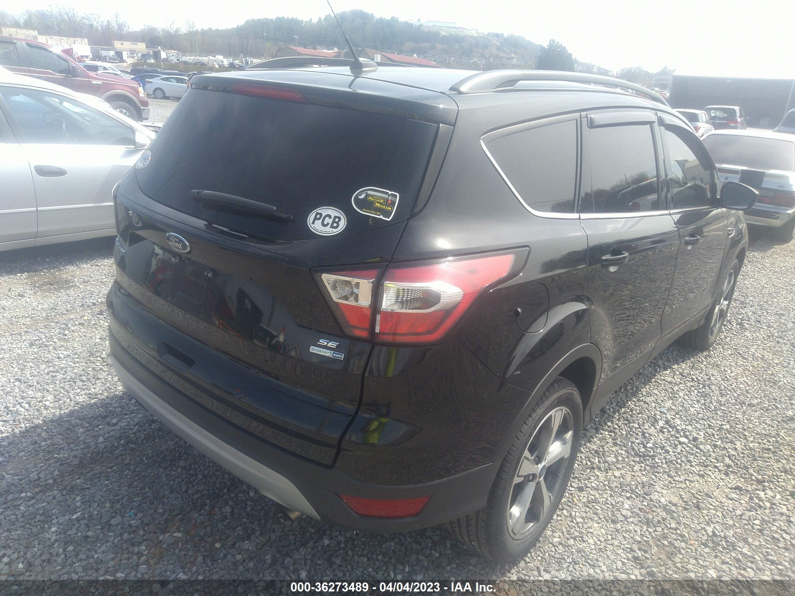 FORD ESCAPE image 4