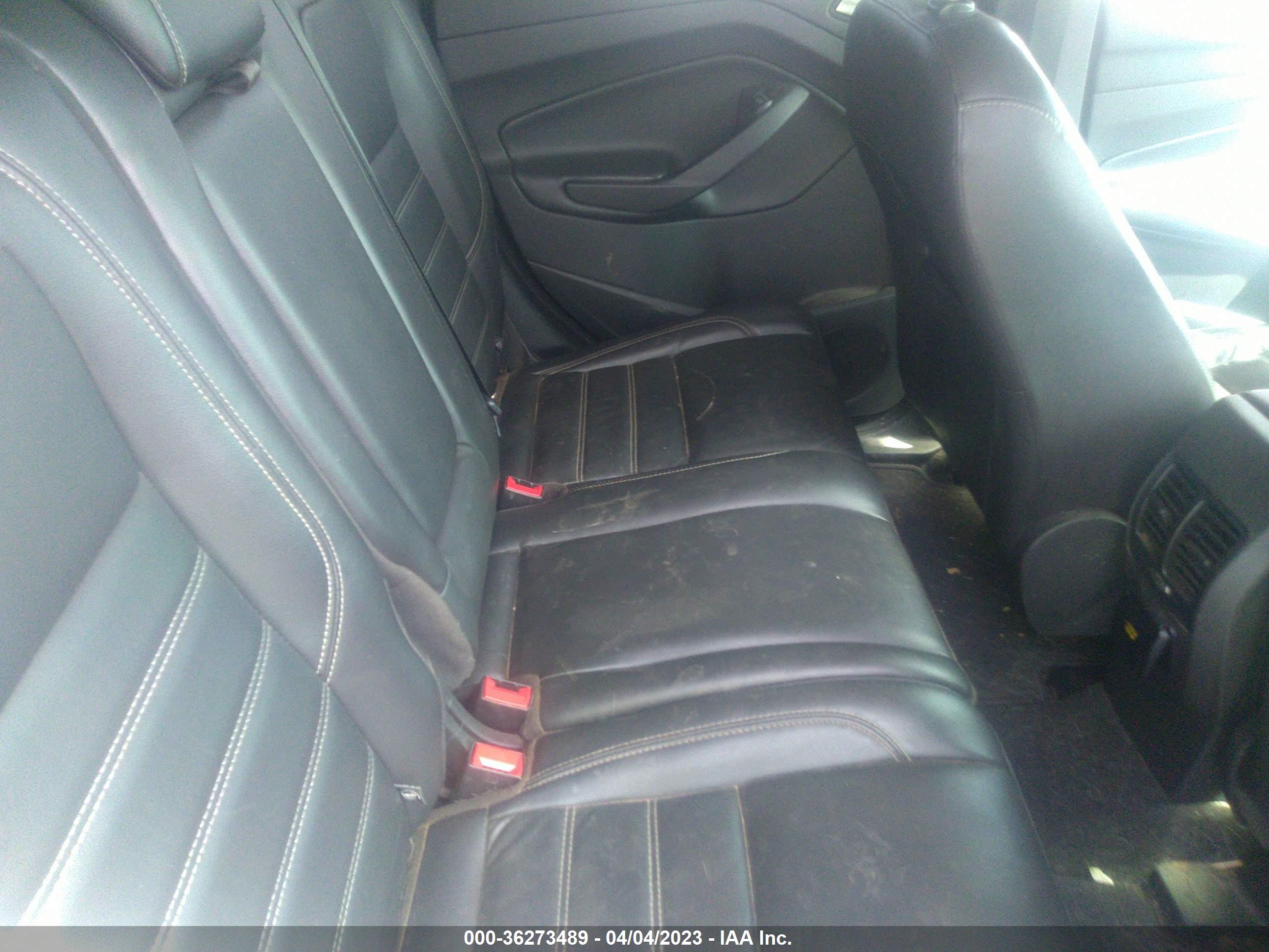 FORD ESCAPE image 8