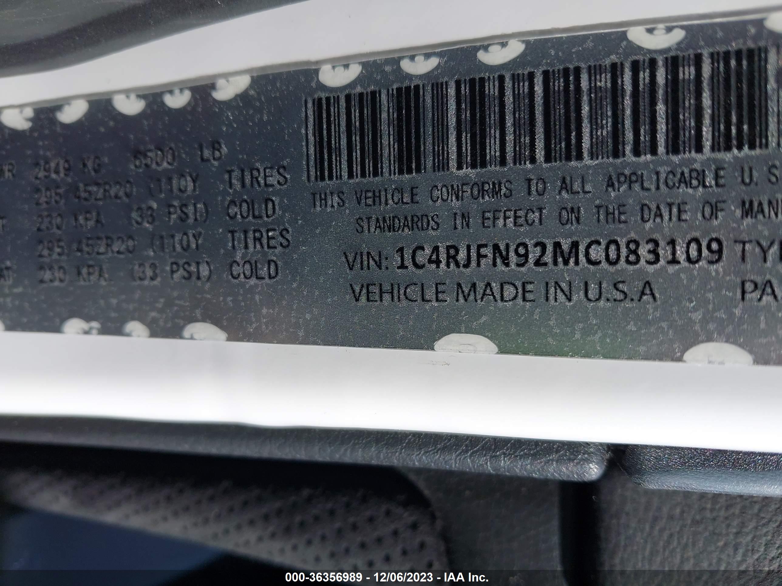 JEEP GRAND image 9