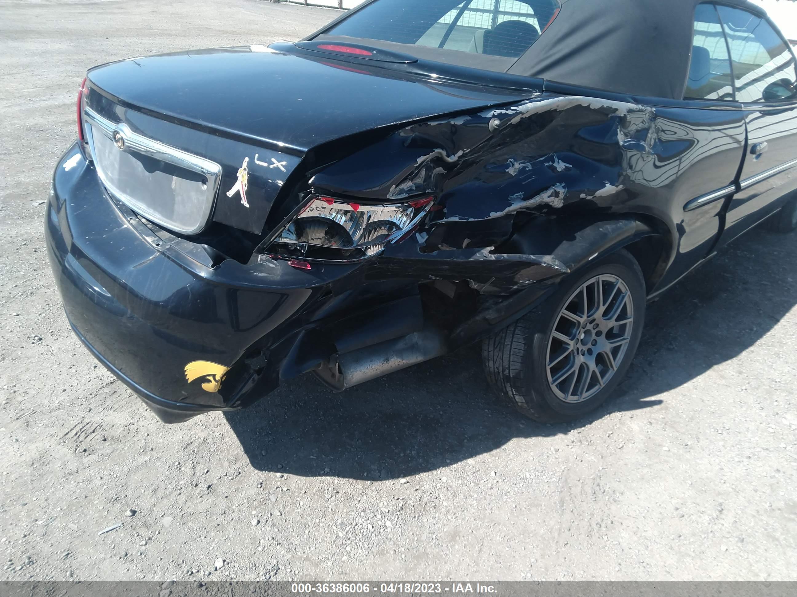 CHRYSLER SEBRING image 6