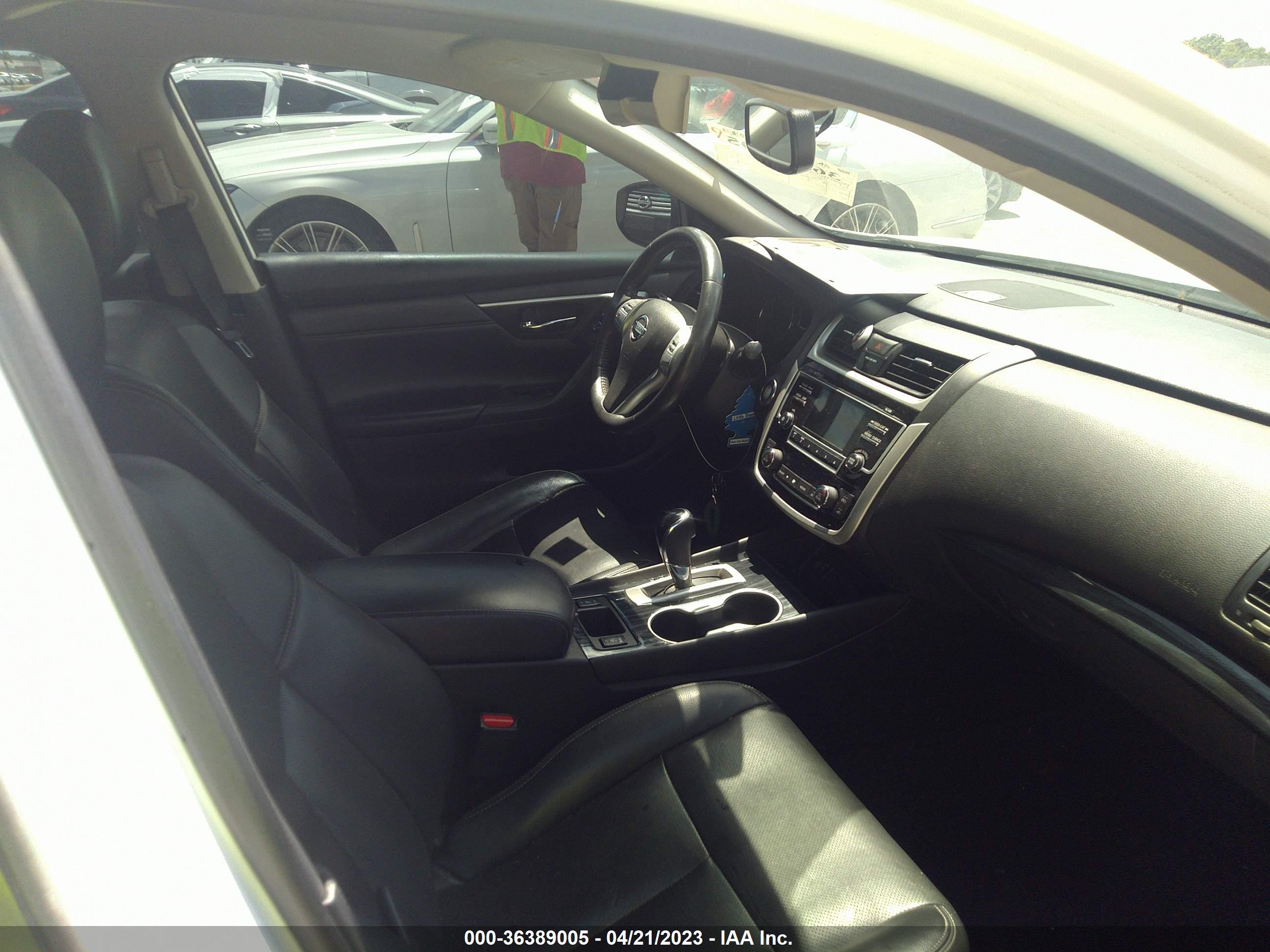 NISSAN ALTIMA image 5