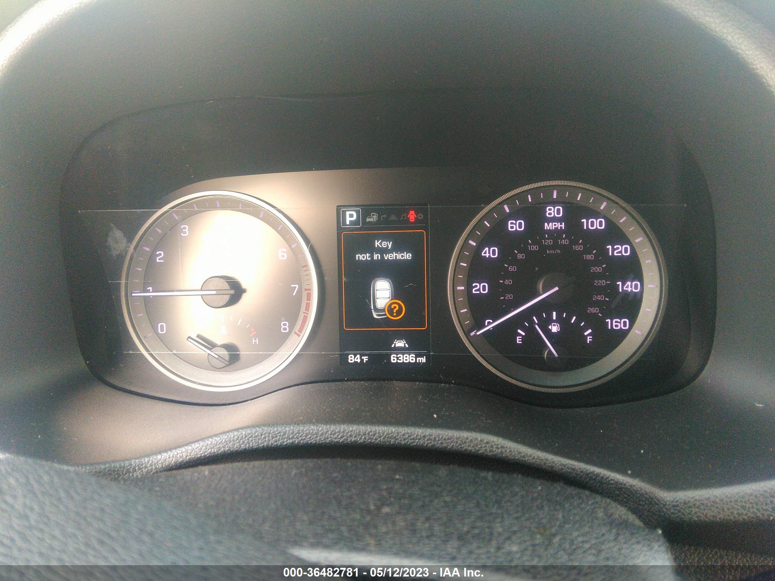 HYUNDAI TUCSON image 7