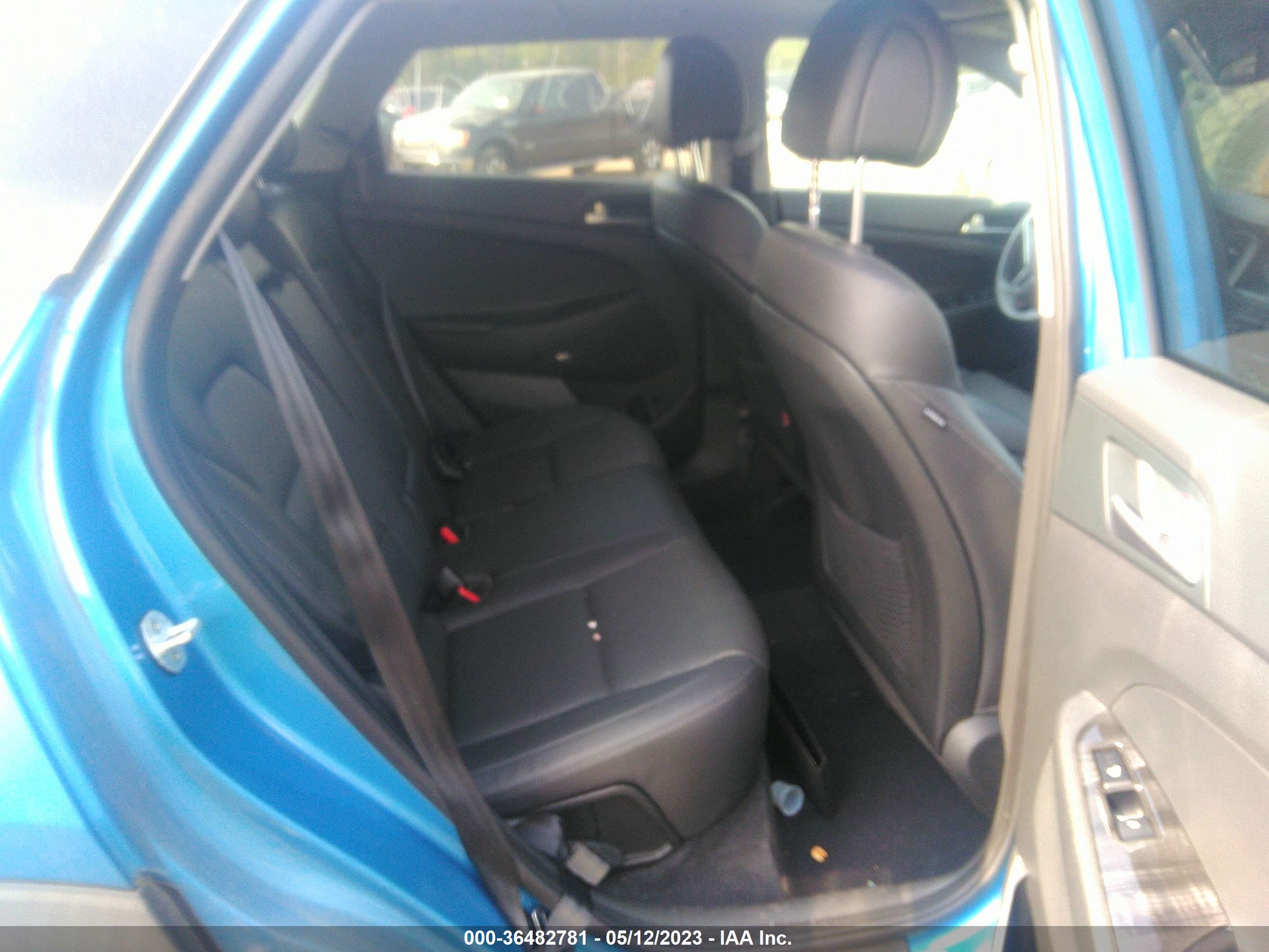 HYUNDAI TUCSON image 8