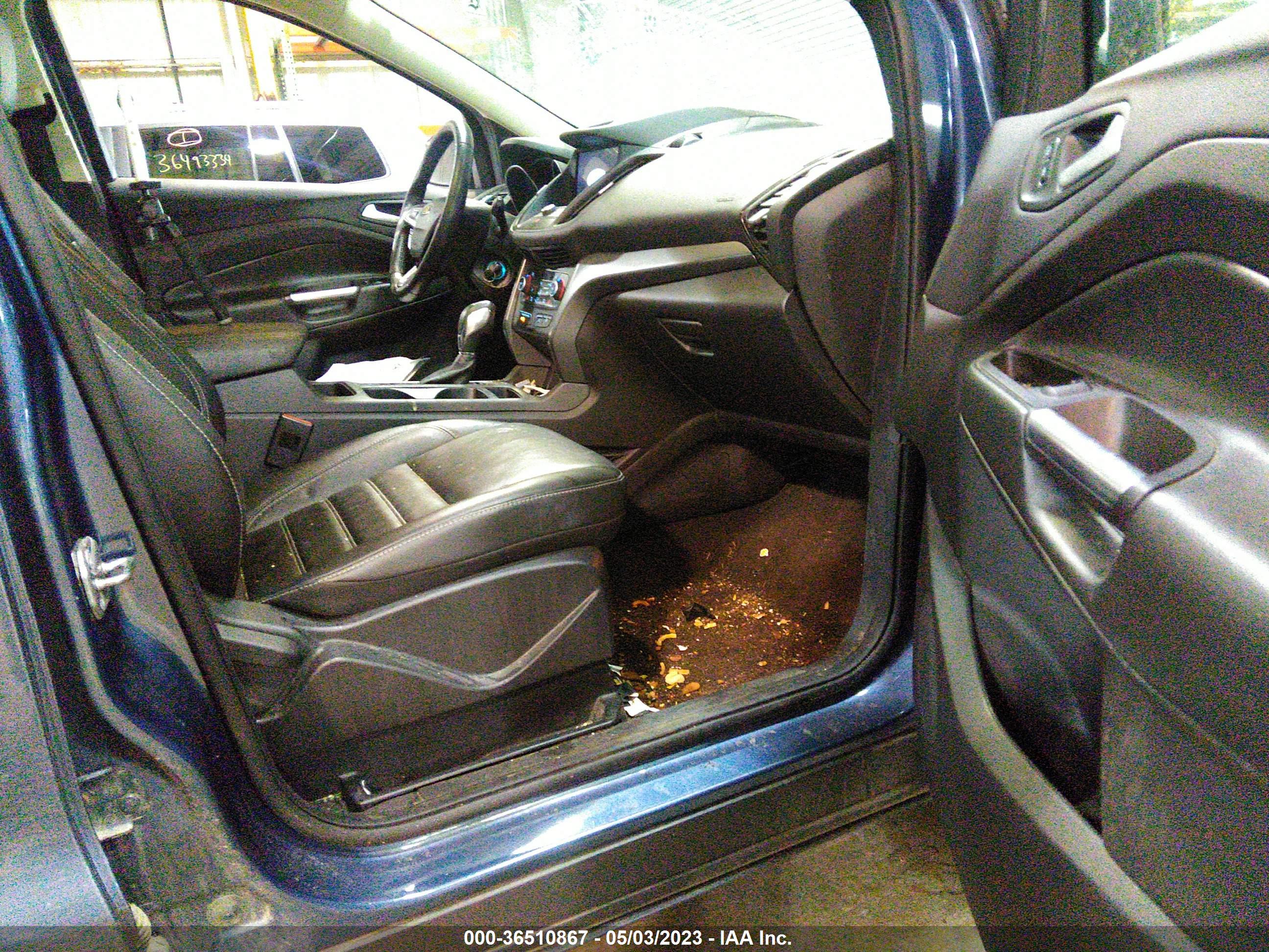 FORD ESCAPE image 5