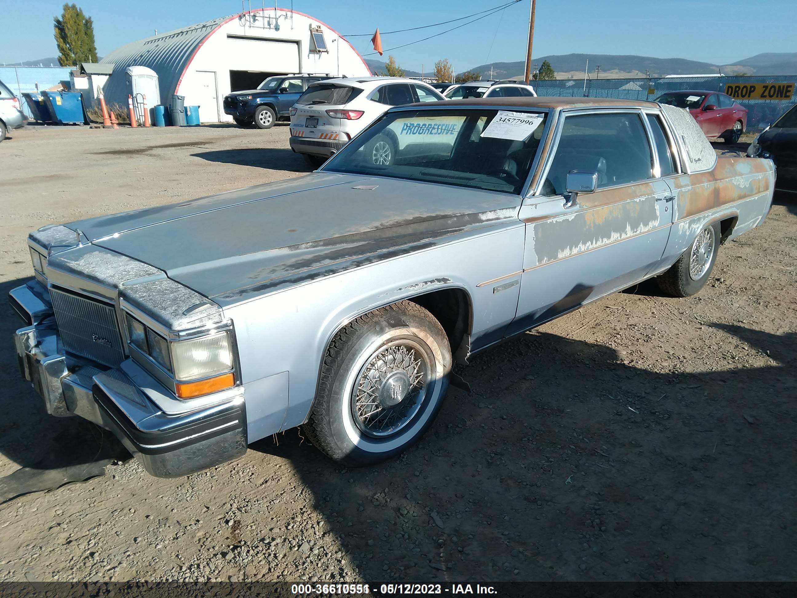CADILLAC DEVILLE image 2