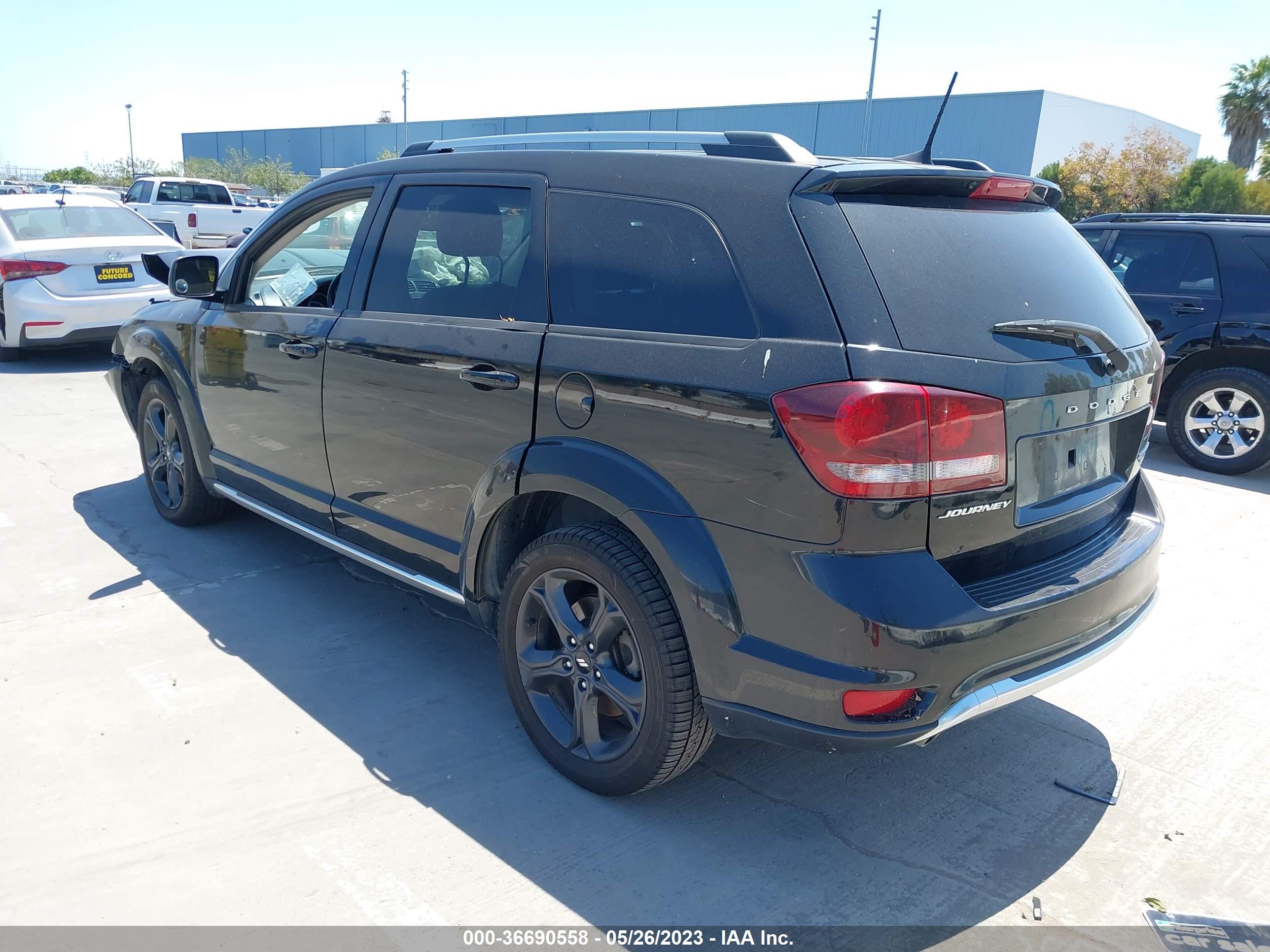 DODGE JOURNEY image 3