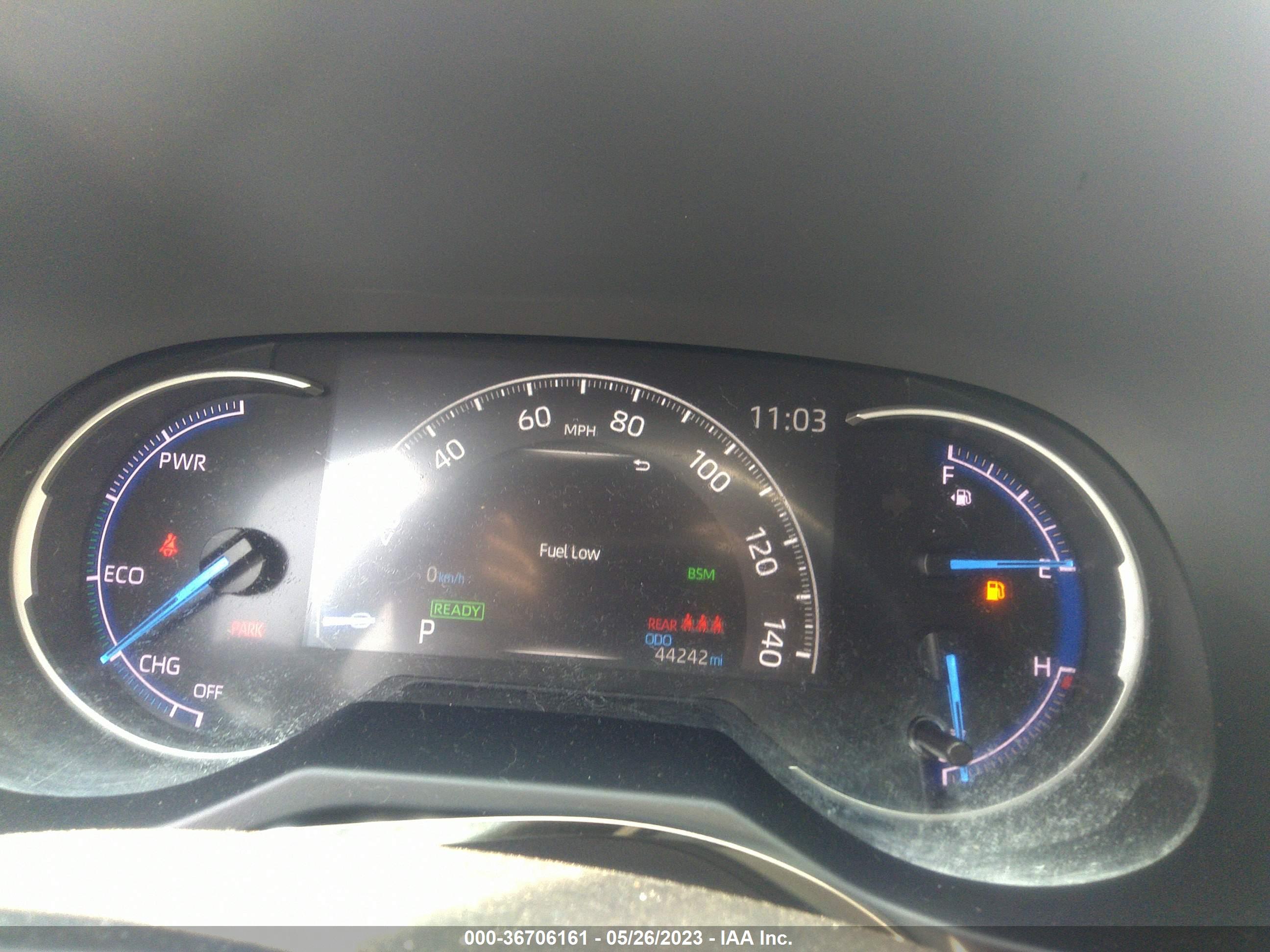 TOYOTA RAV4 image 7