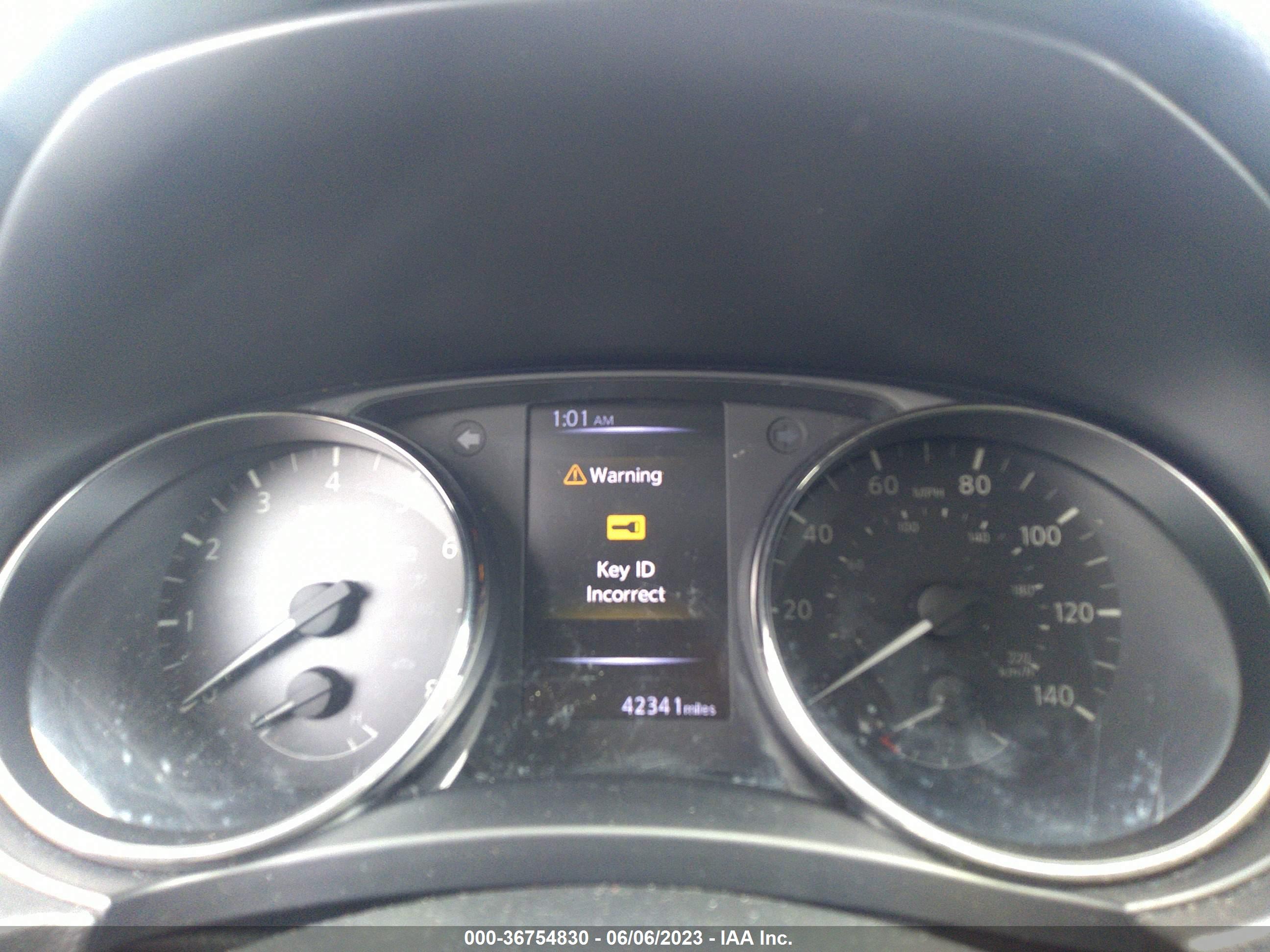 NISSAN ROGUE image 7
