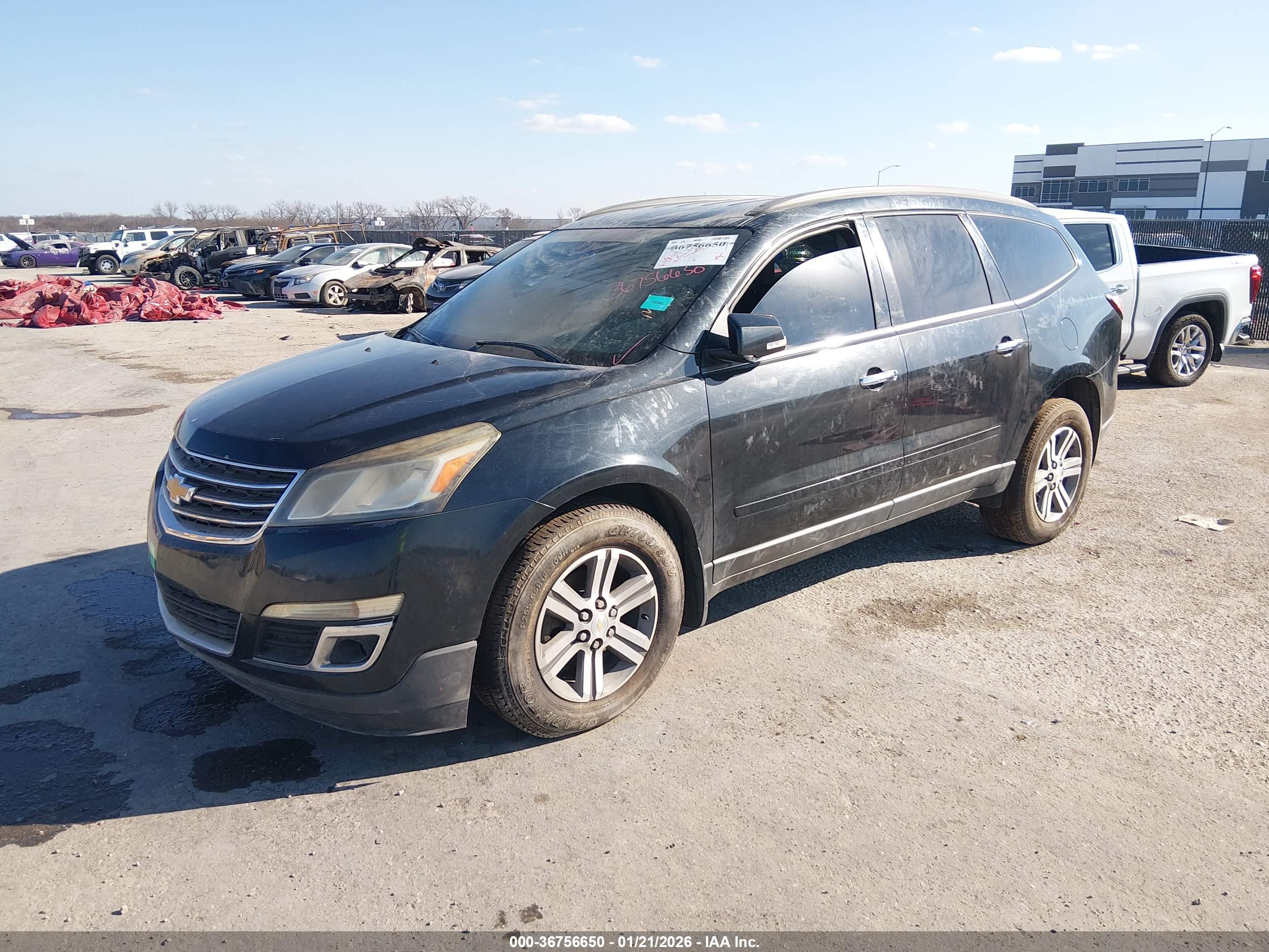 CHEVROLET TRAVERSE image 2