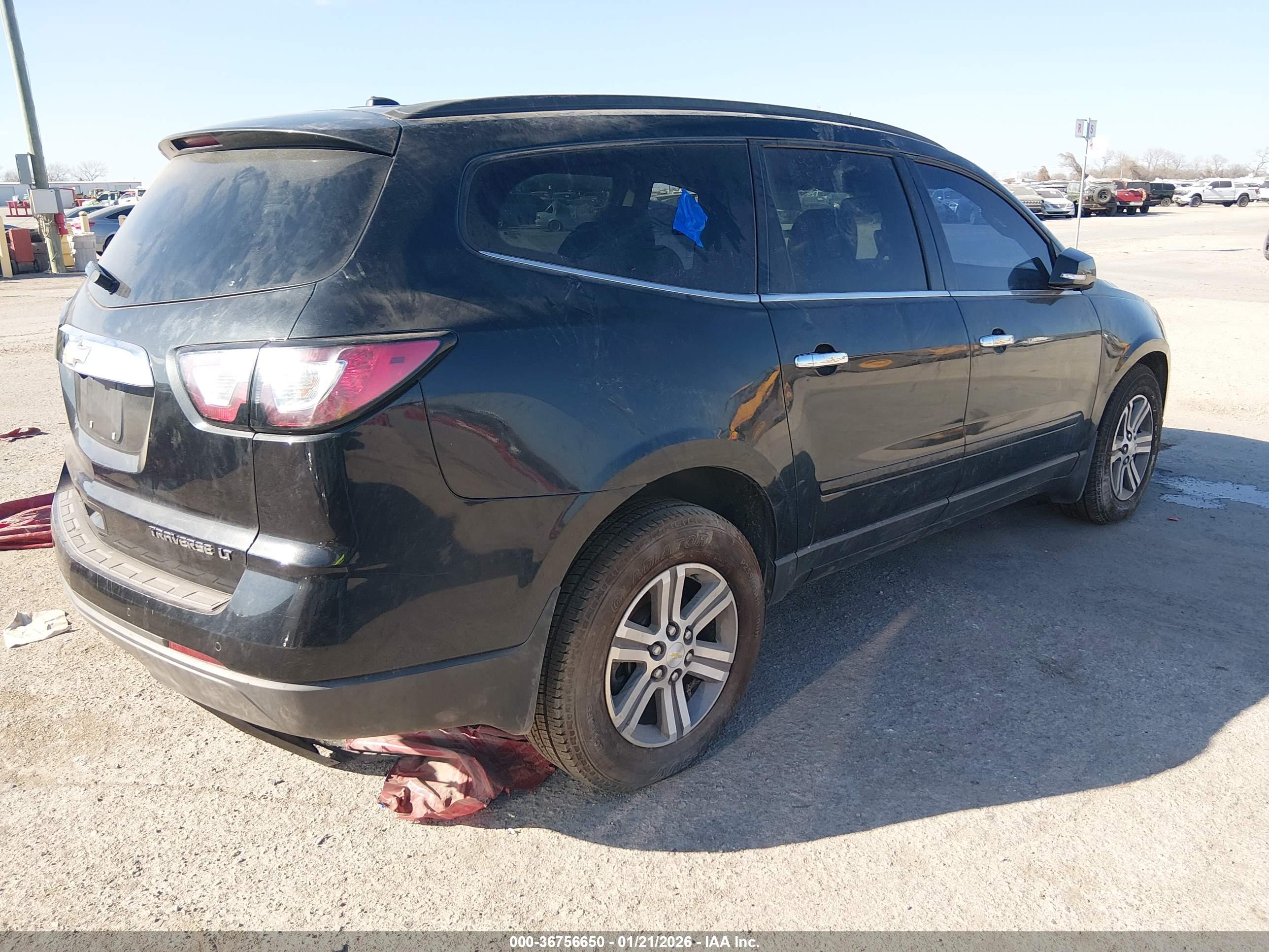 CHEVROLET TRAVERSE image 4