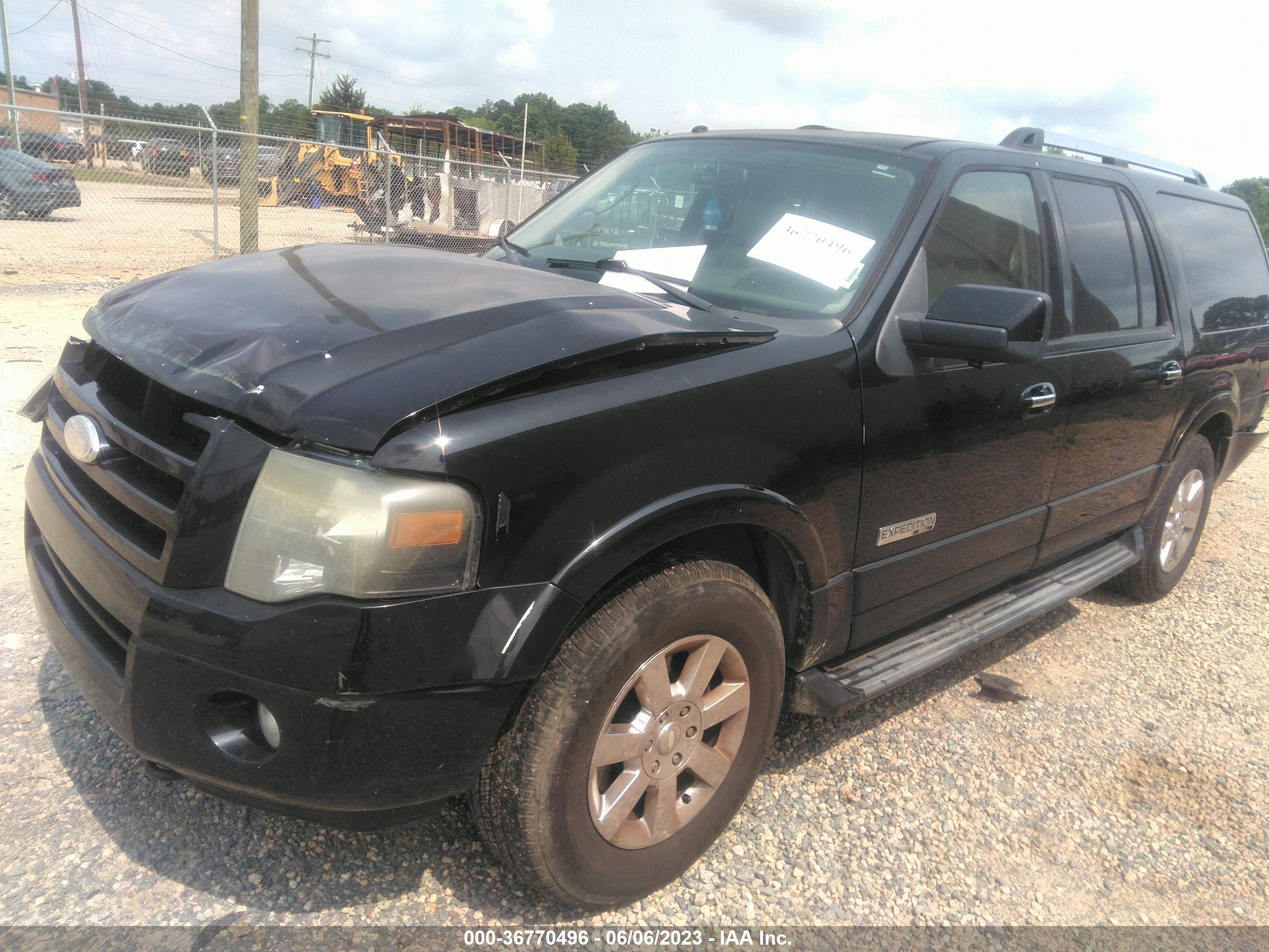 FORD EXPEDITION image 2