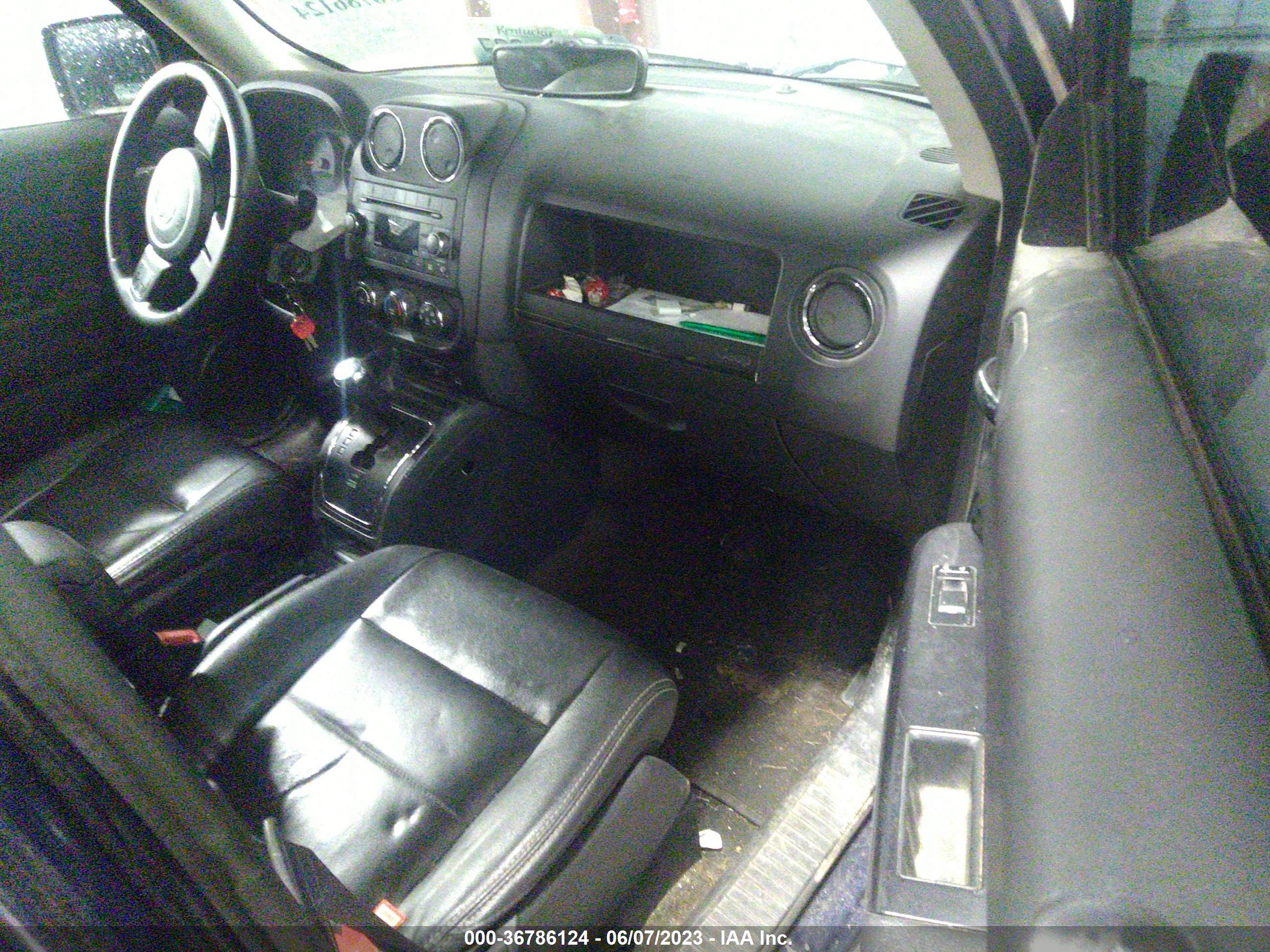 JEEP PATRIOT image 5