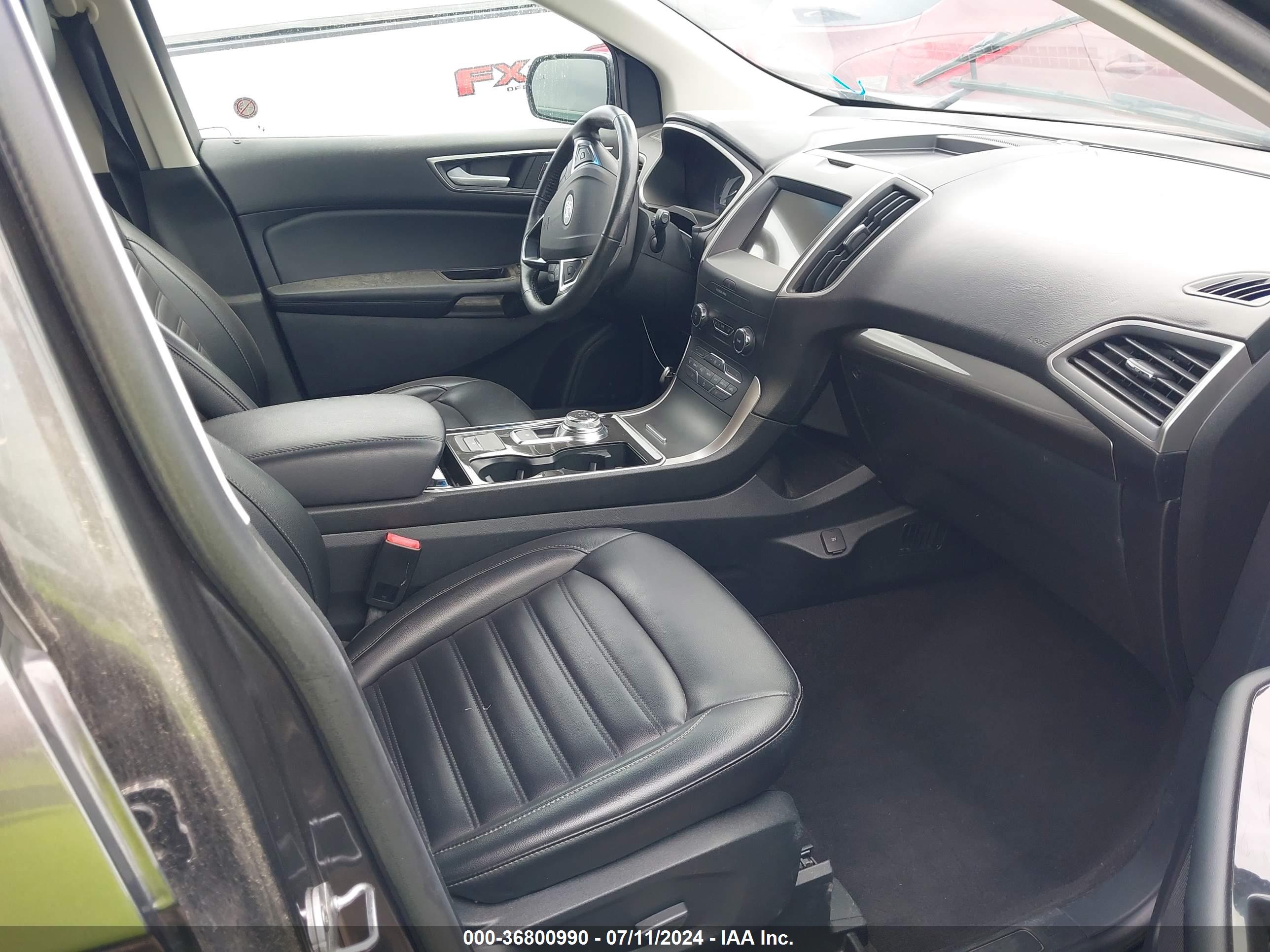 FORD EDGE image 5