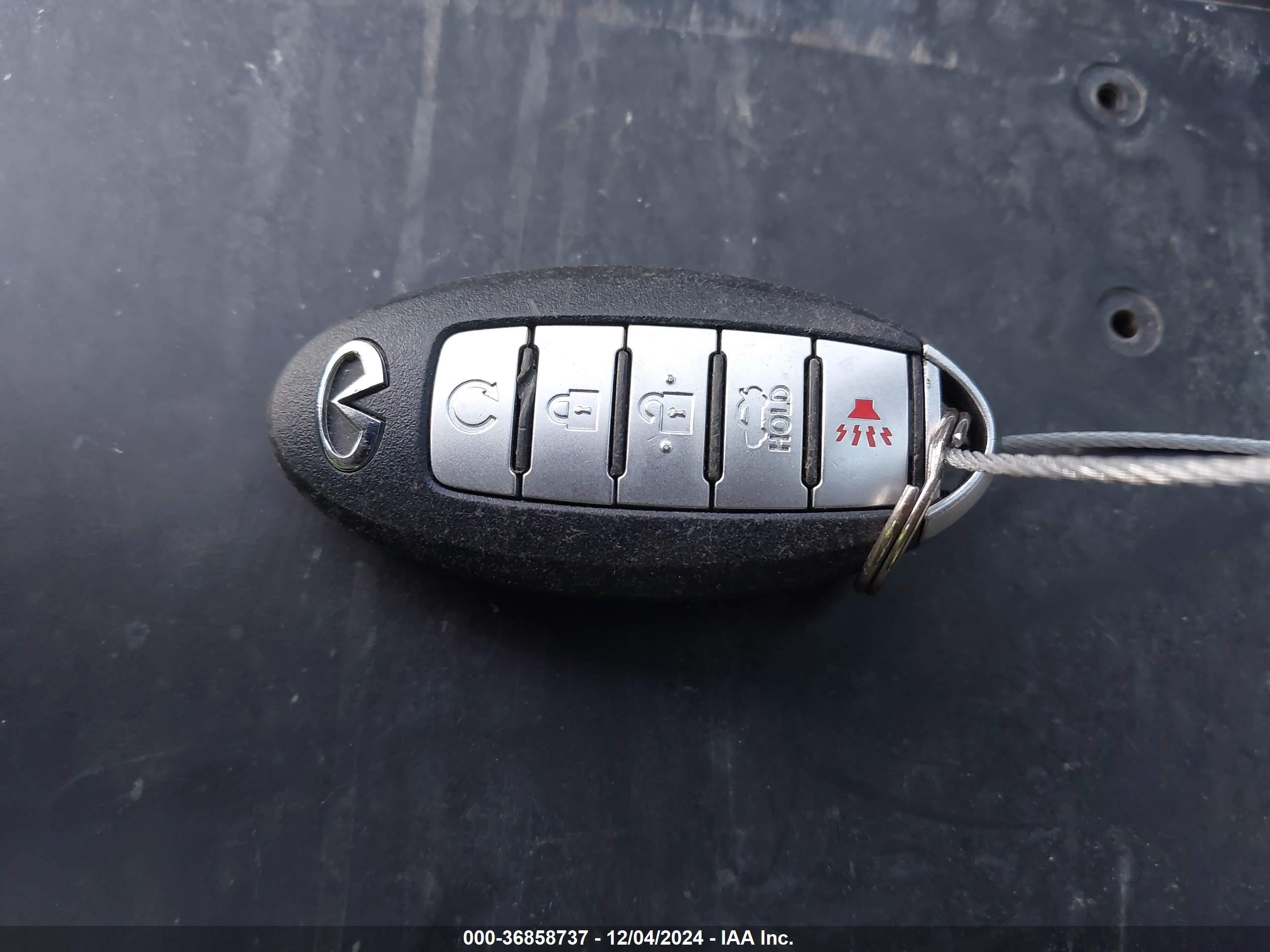 INFINITI Q60 image 11