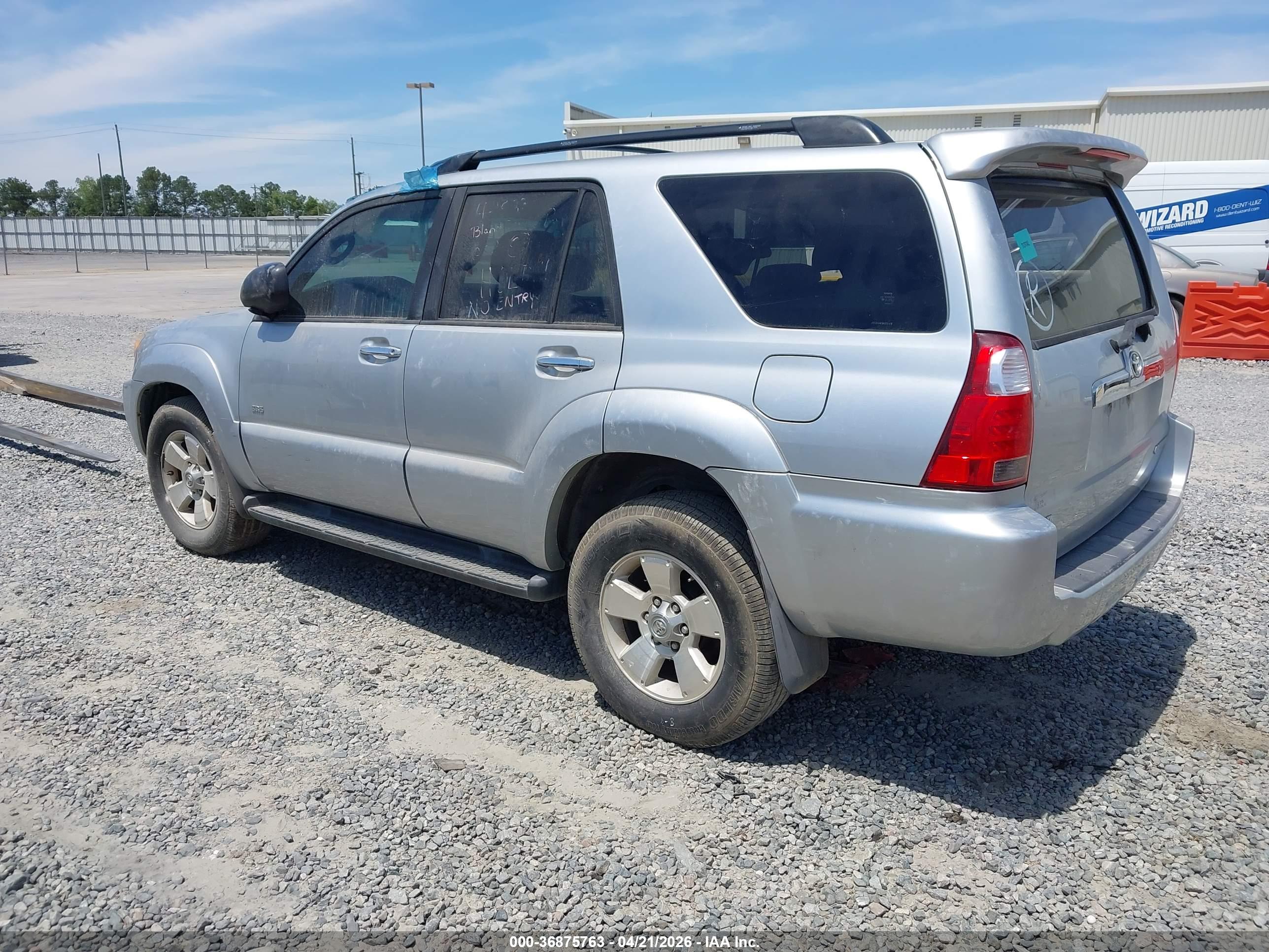 TOYOTA 4RUNNER image 3