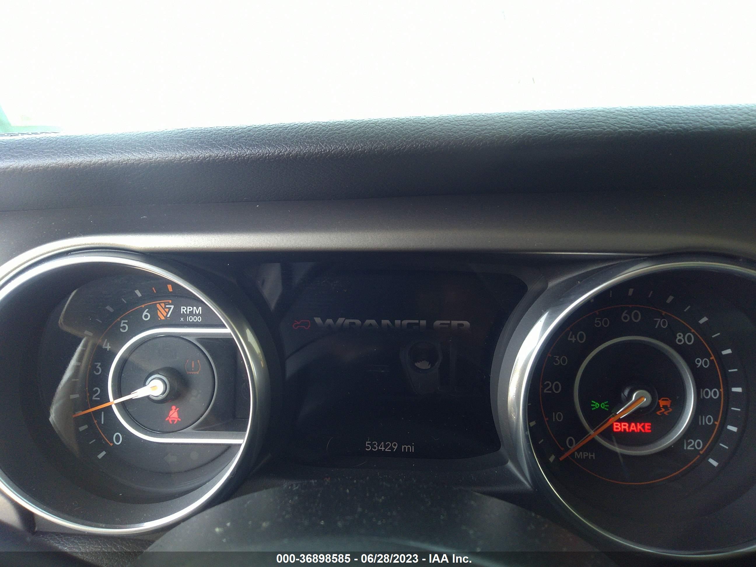 JEEP WRANGLER image 7