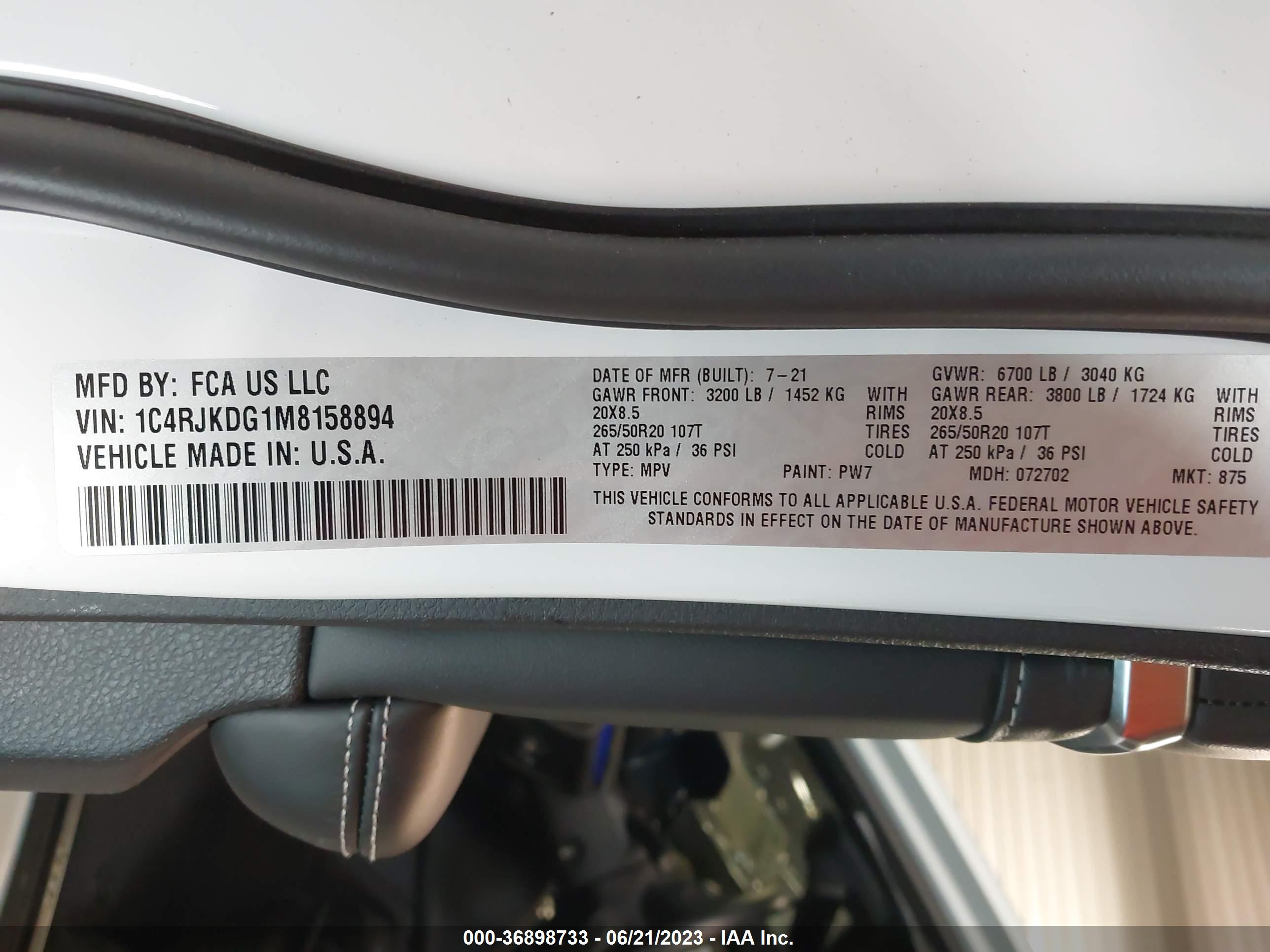 JEEP GRAND image 9