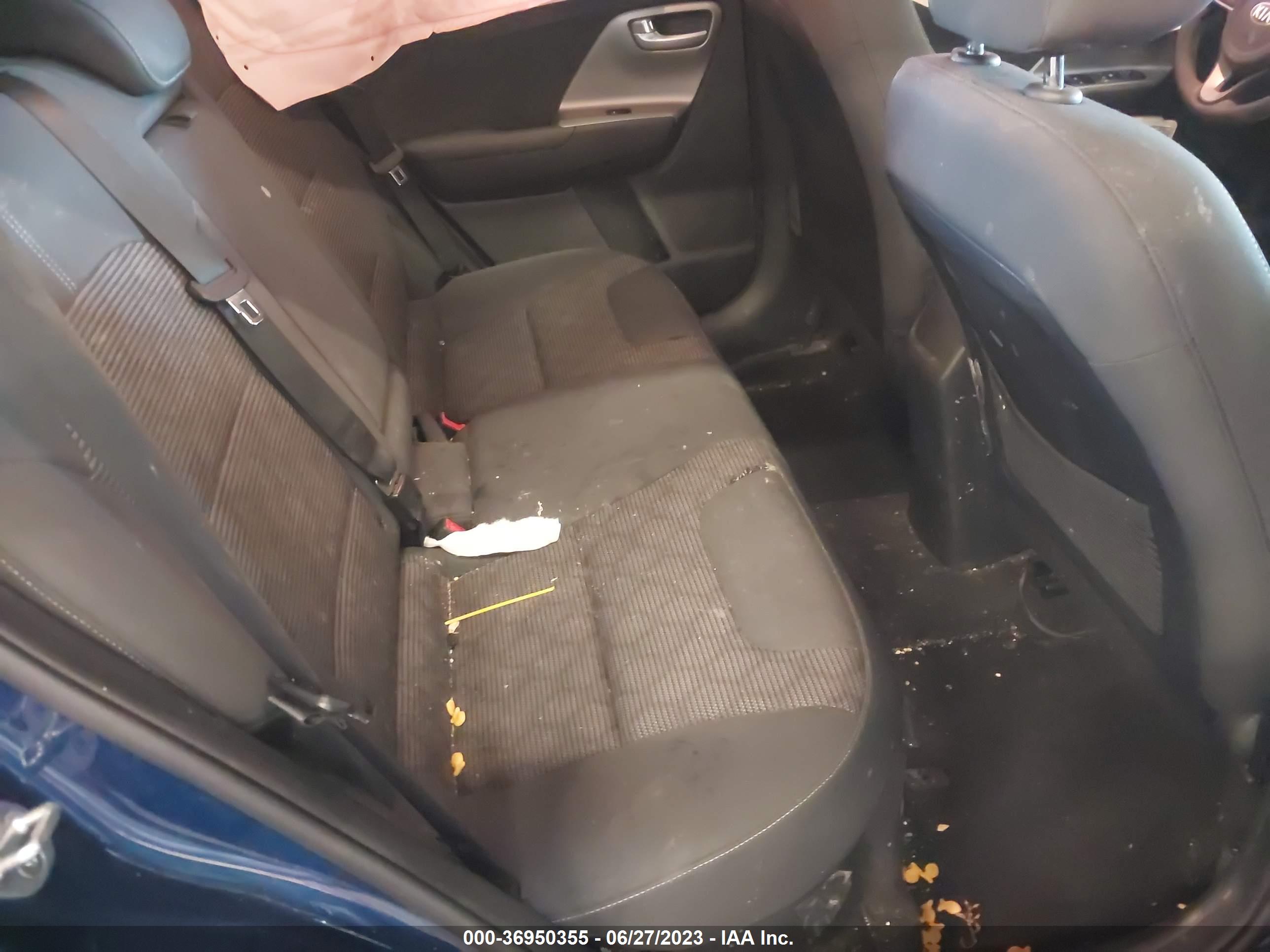 KIA NIRO image 8