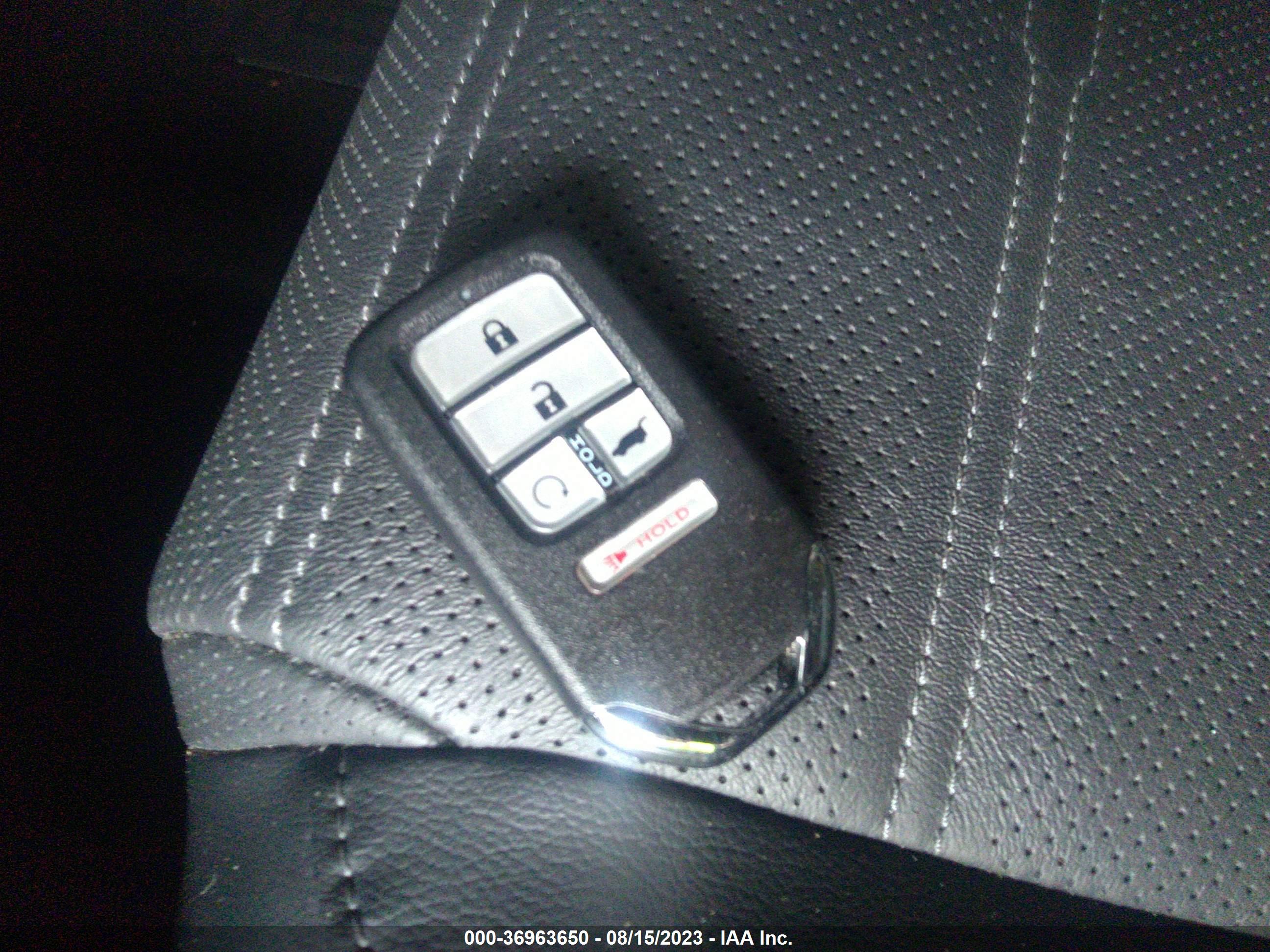 HONDA CR-V image 11