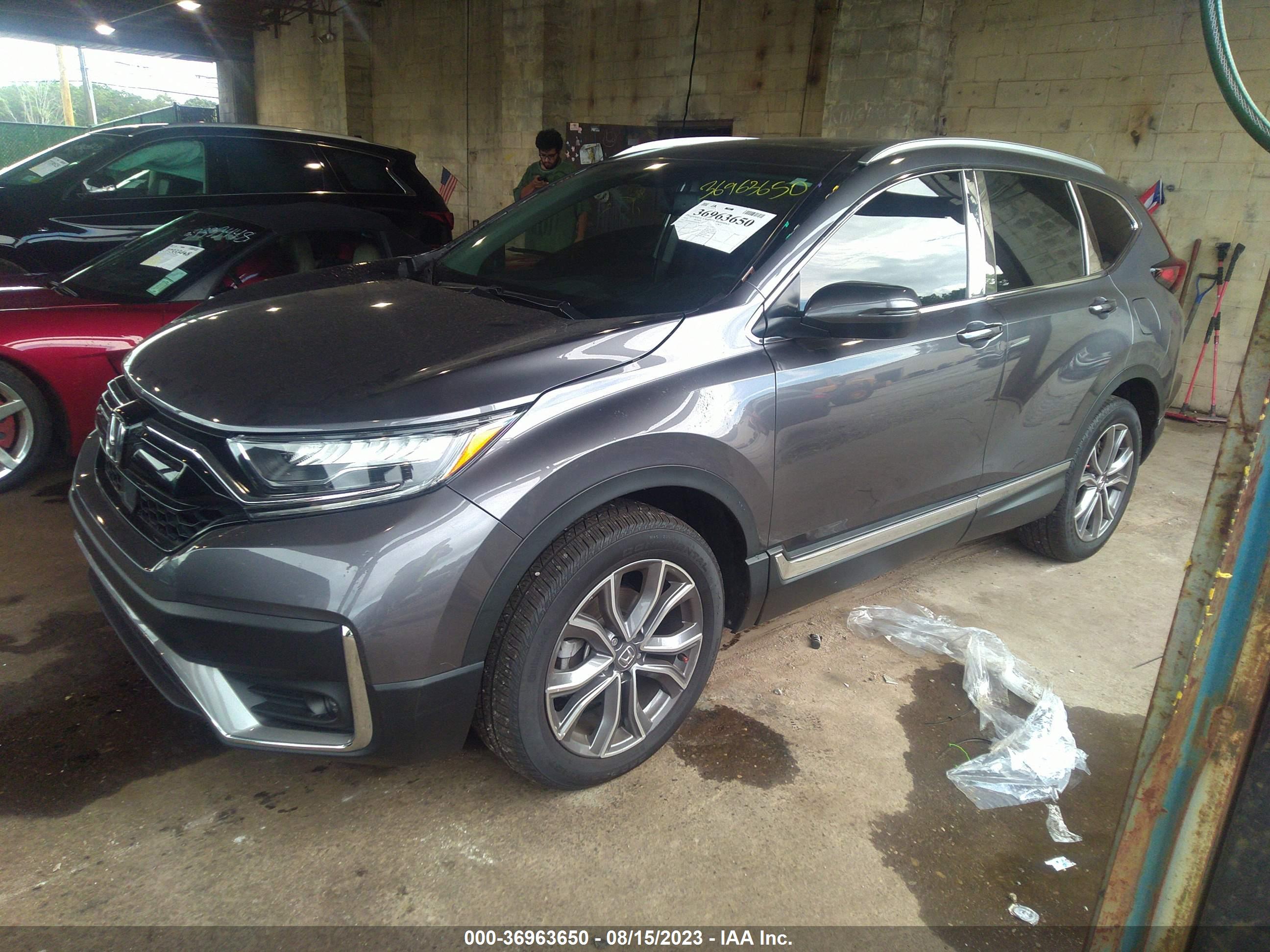 HONDA CR-V image 2