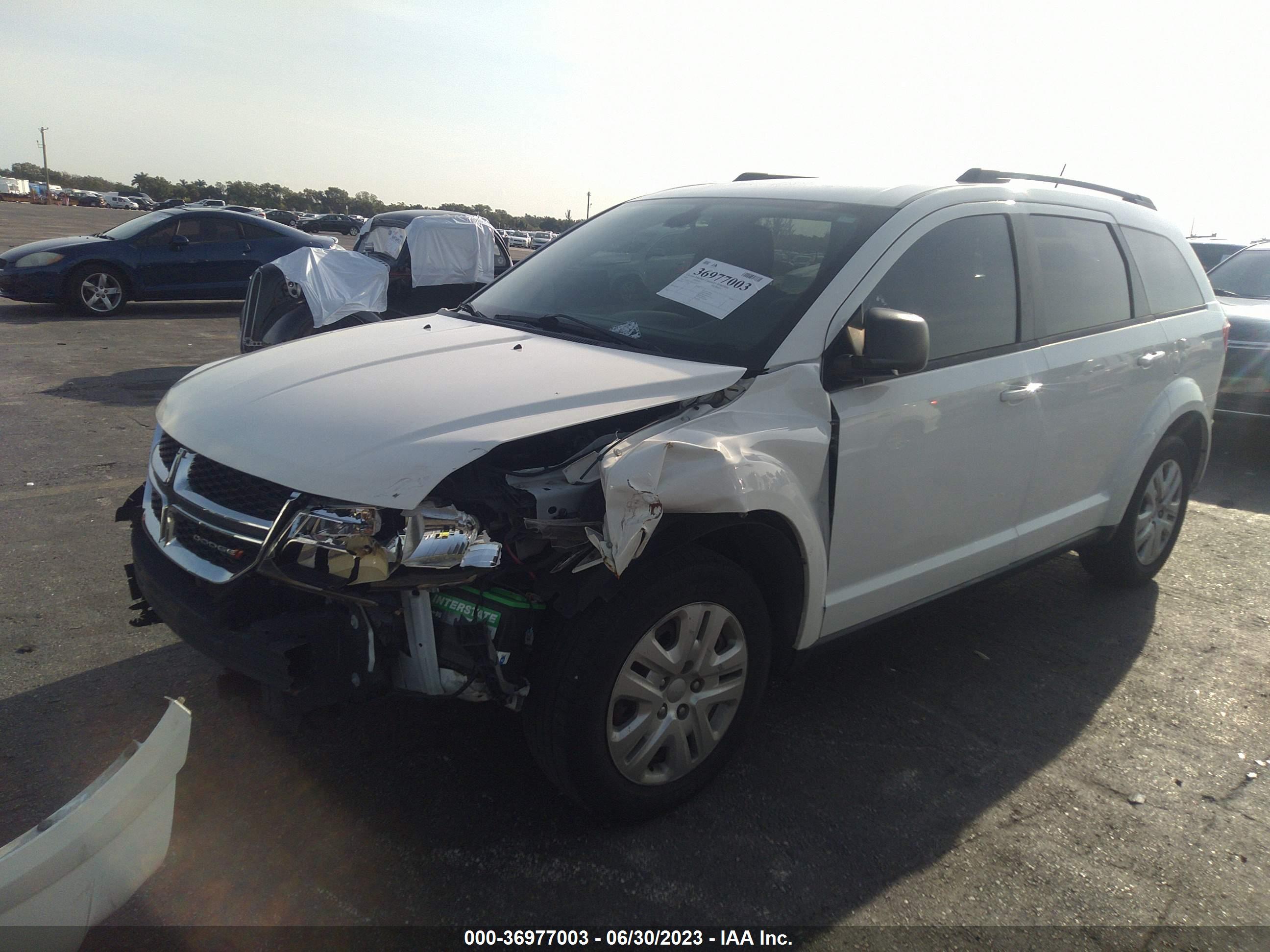 DODGE JOURNEY image 2