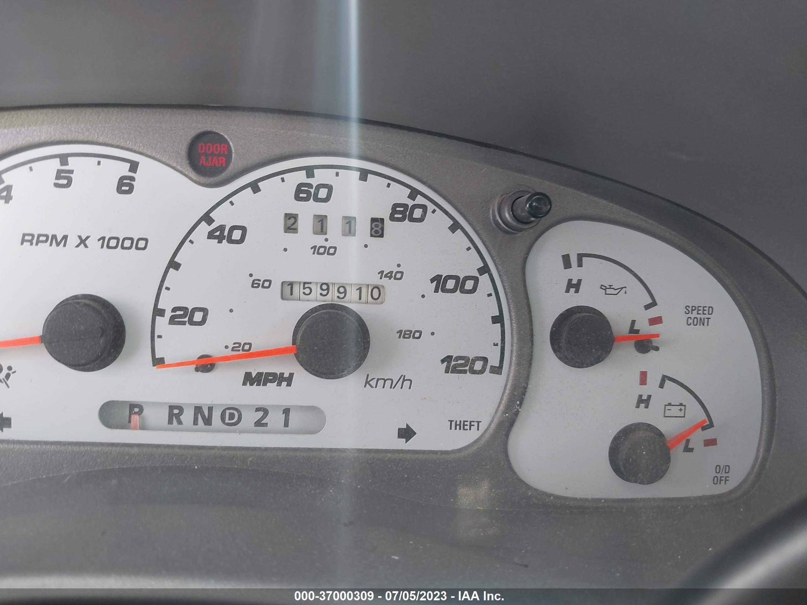 FORD EXPLORER image 7
