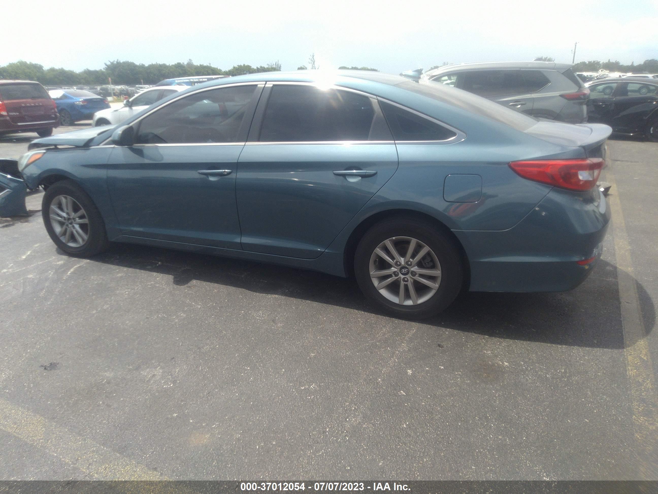 HYUNDAI SONATA image 3