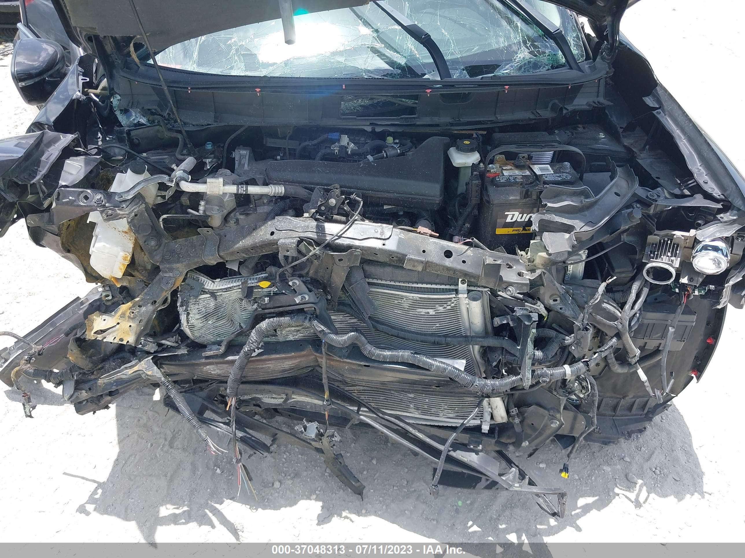 NISSAN ROGUE image 10