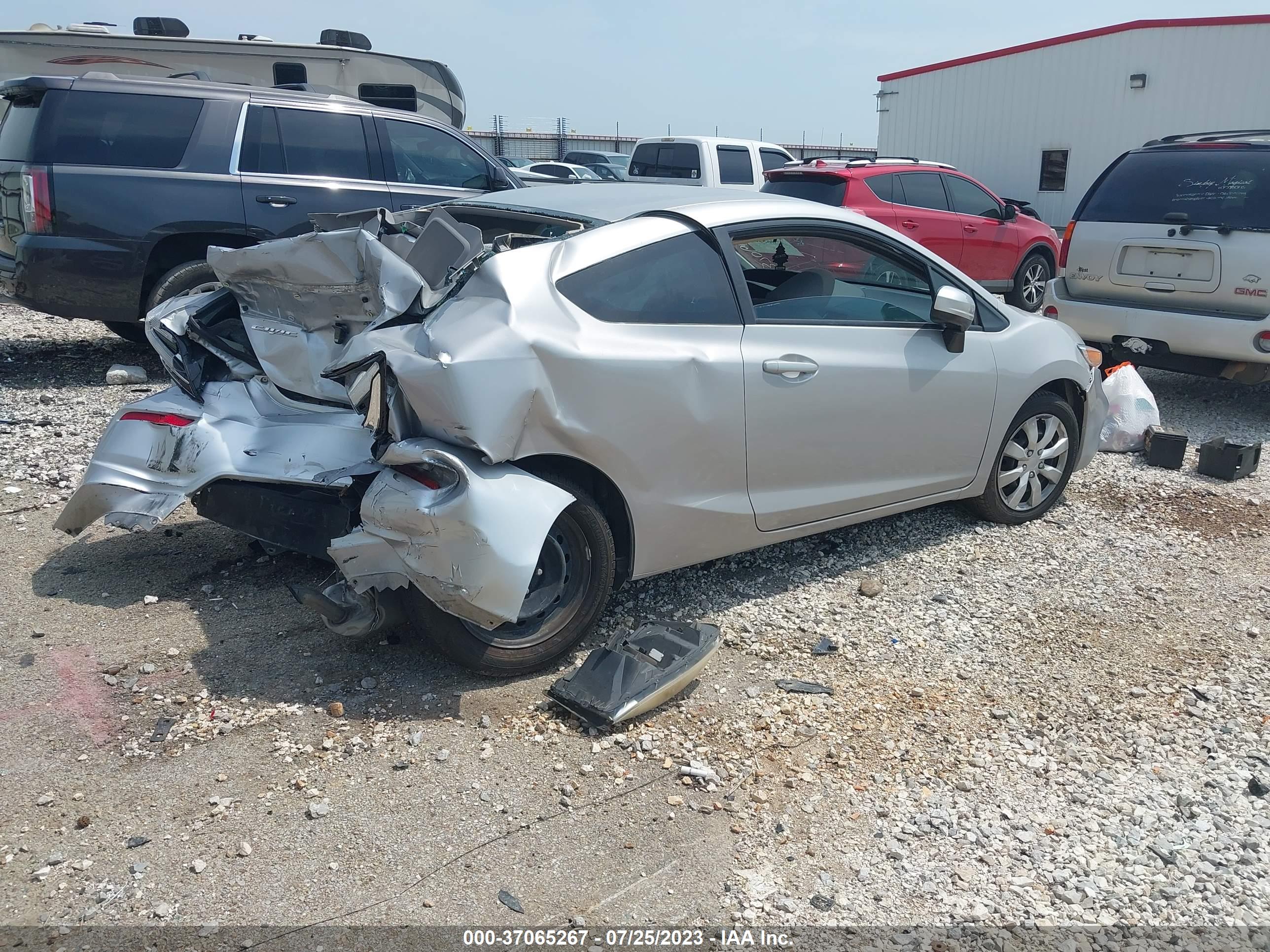 HONDA CIVIC image 4