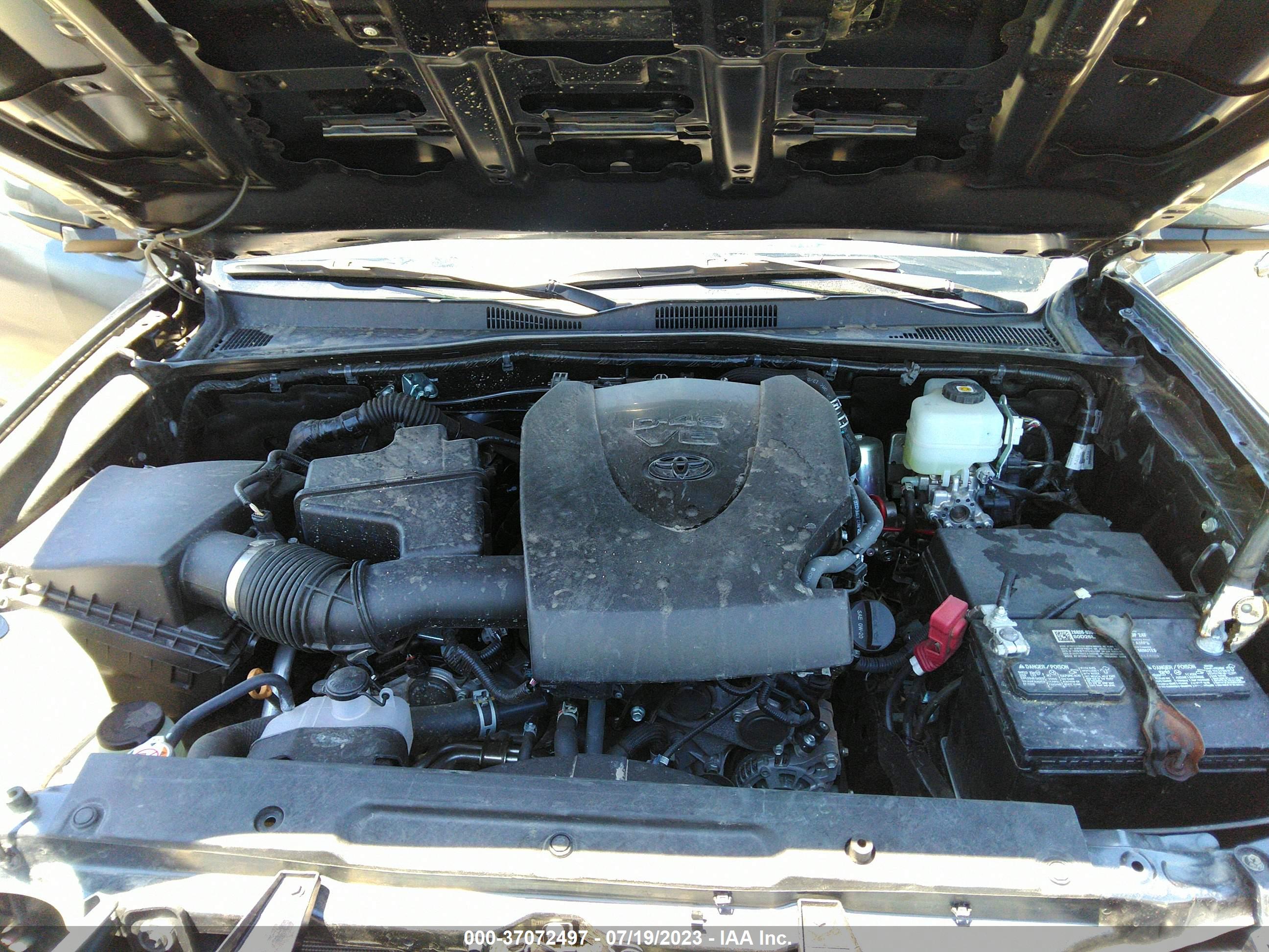 TOYOTA TACOMA image 10