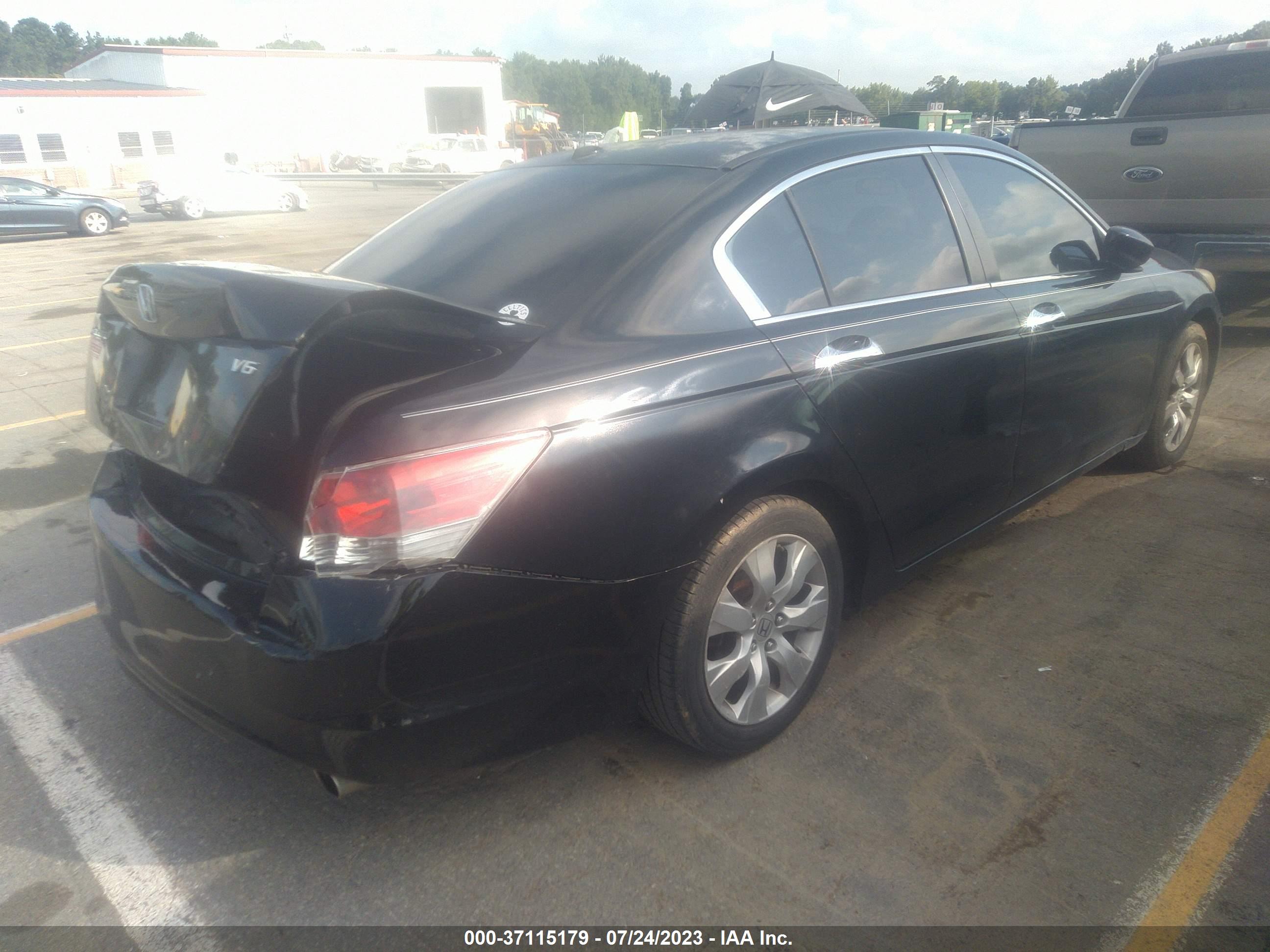 HONDA ACCORD image 4