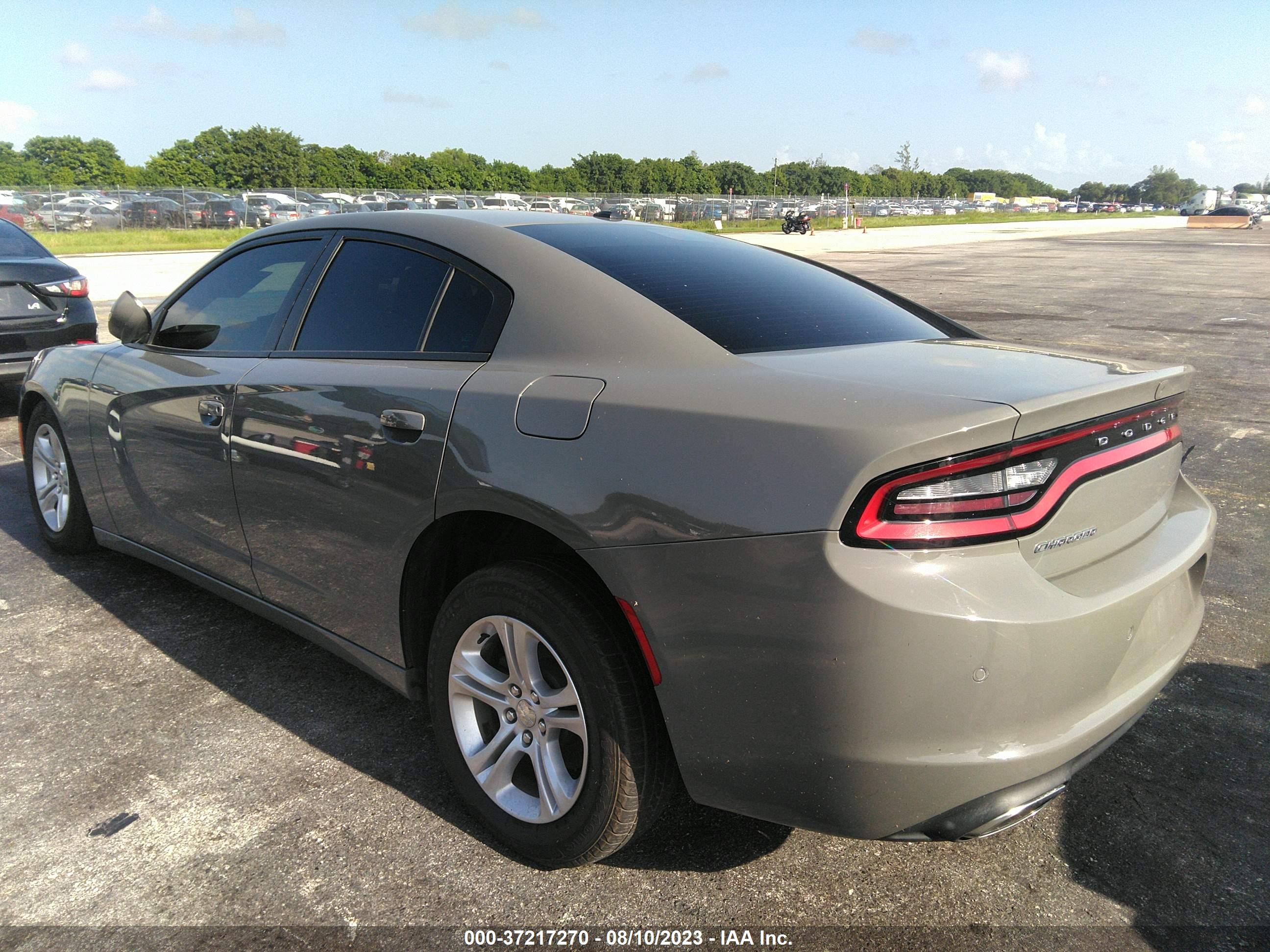 DODGE CHARGER image 3