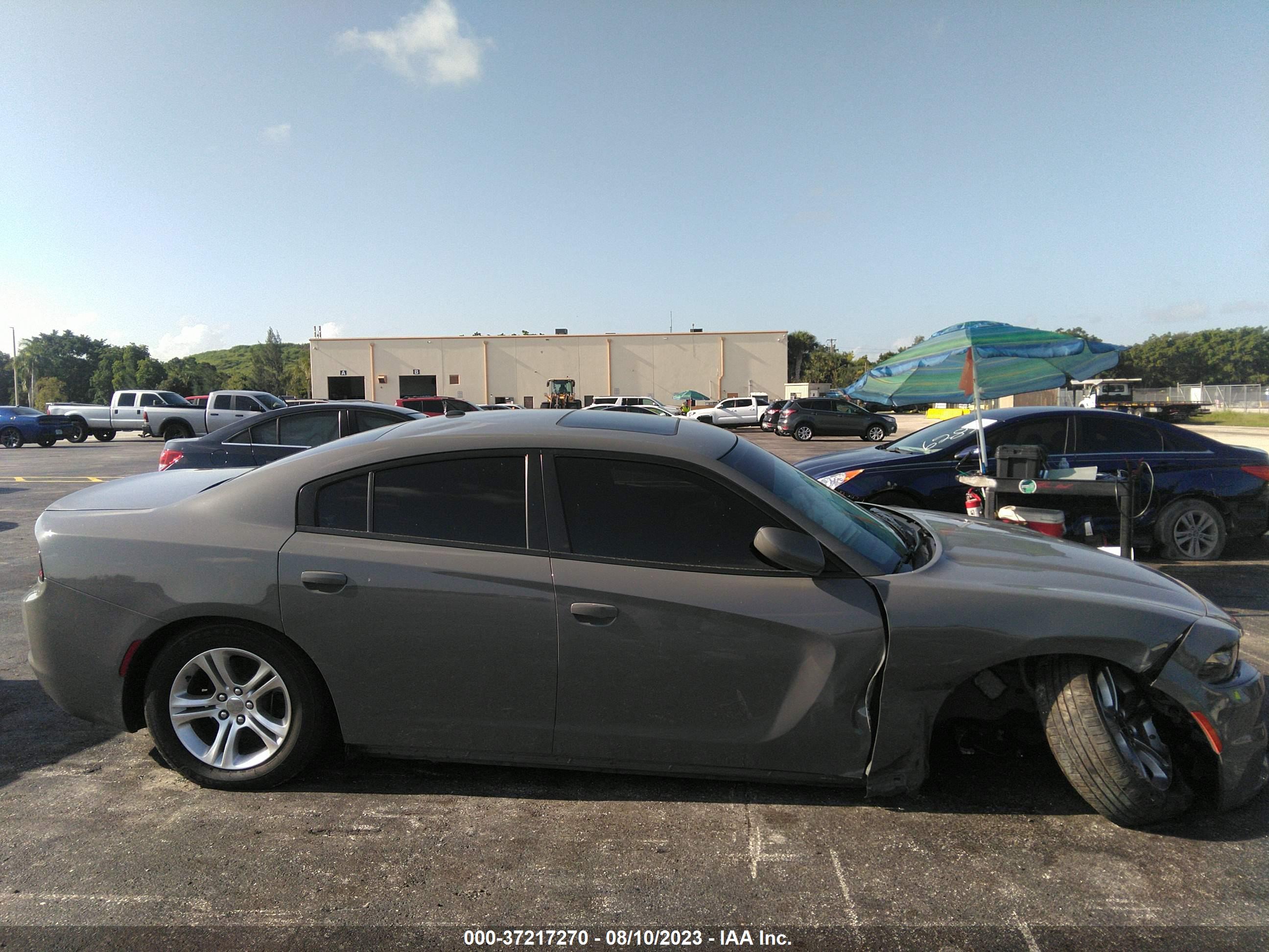 DODGE CHARGER image 6