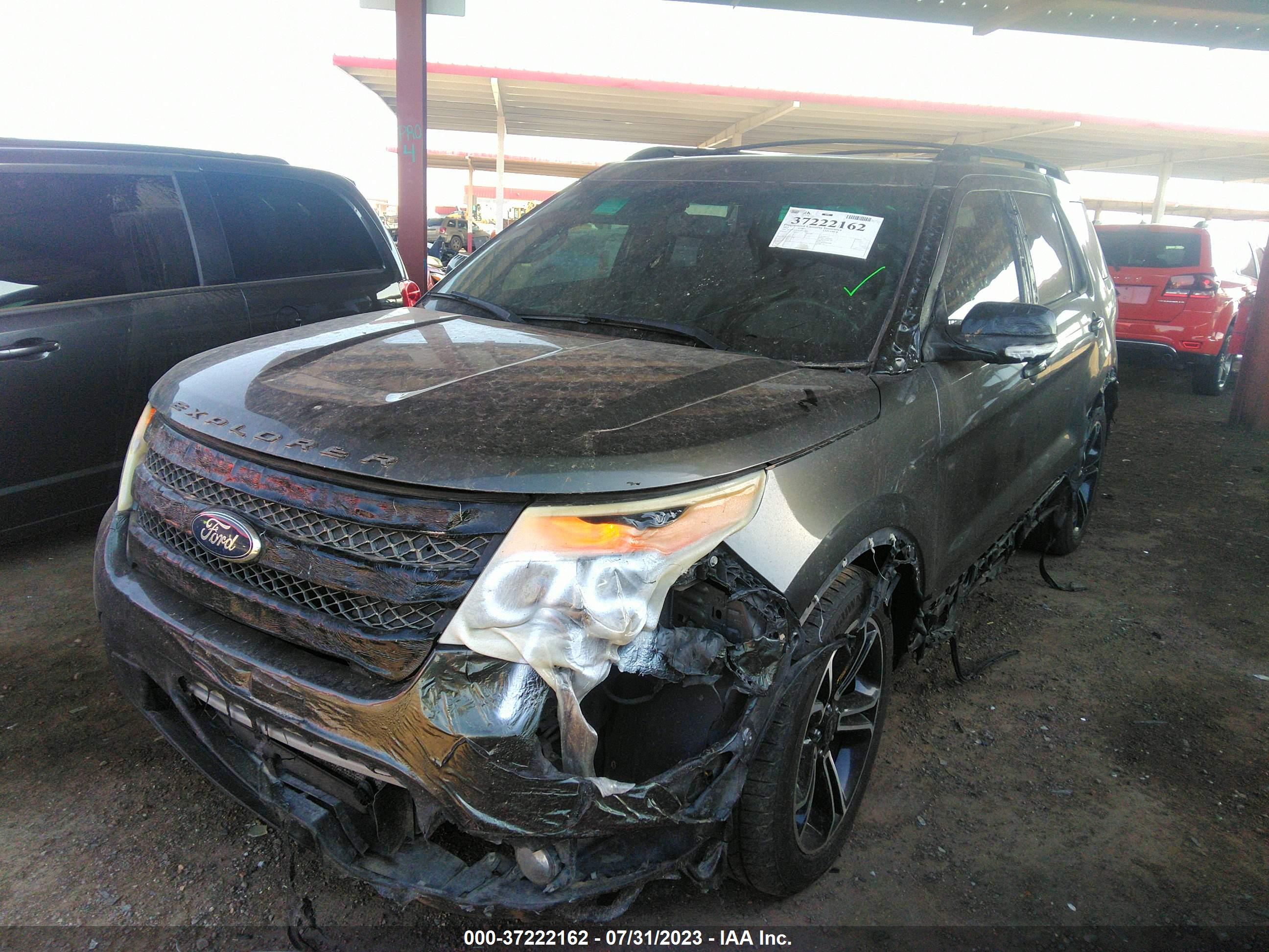 FORD EXPLORER image 2