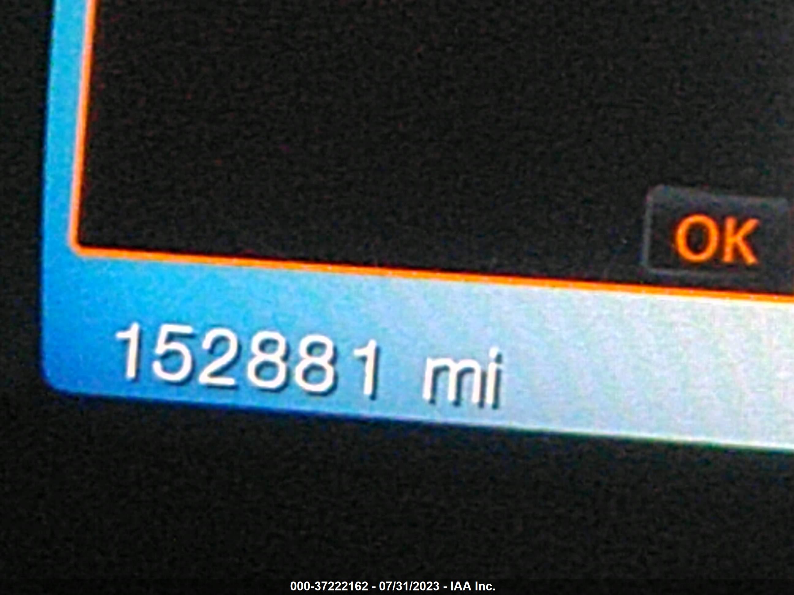 FORD EXPLORER image 7