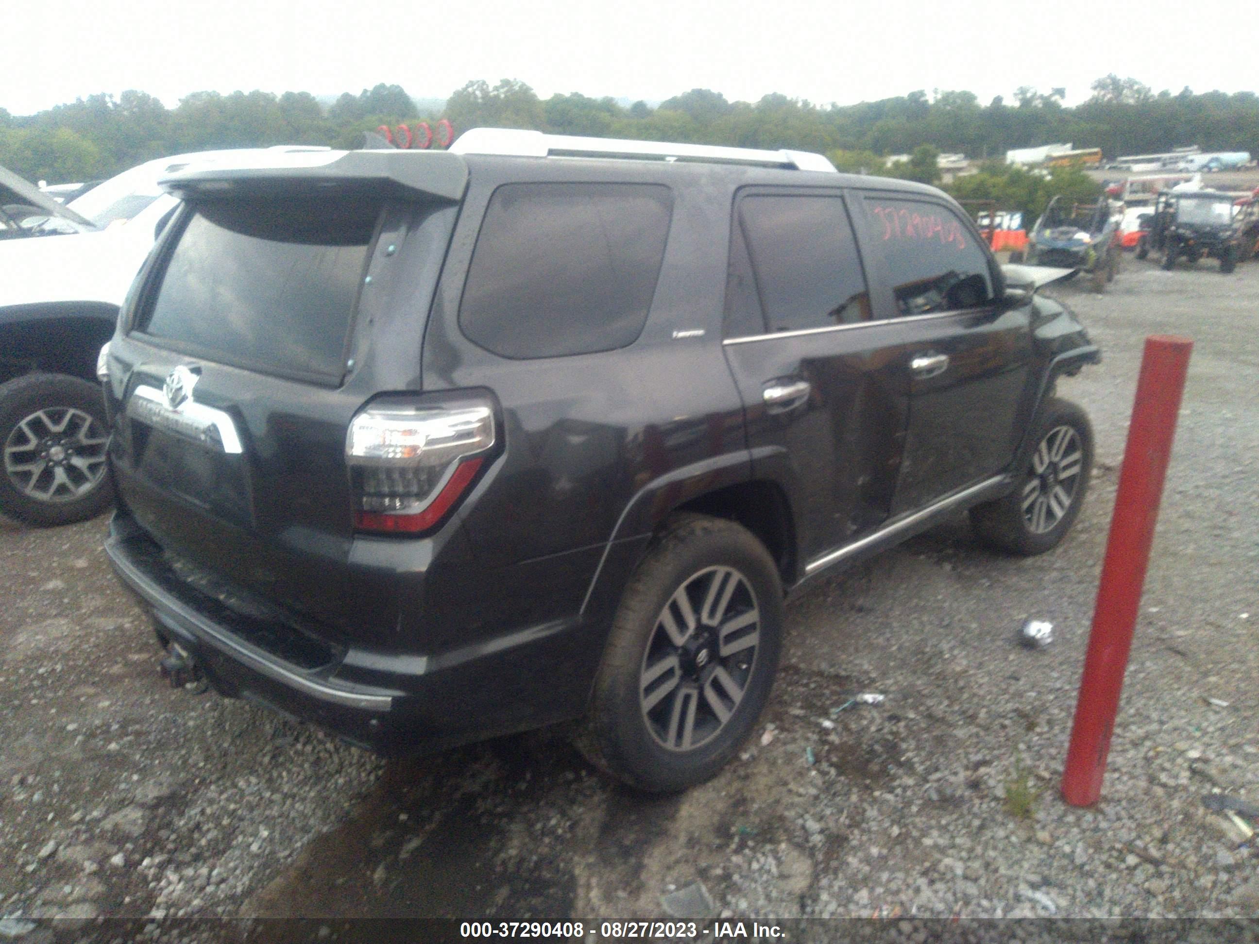 TOYOTA 4RUNNER image 4
