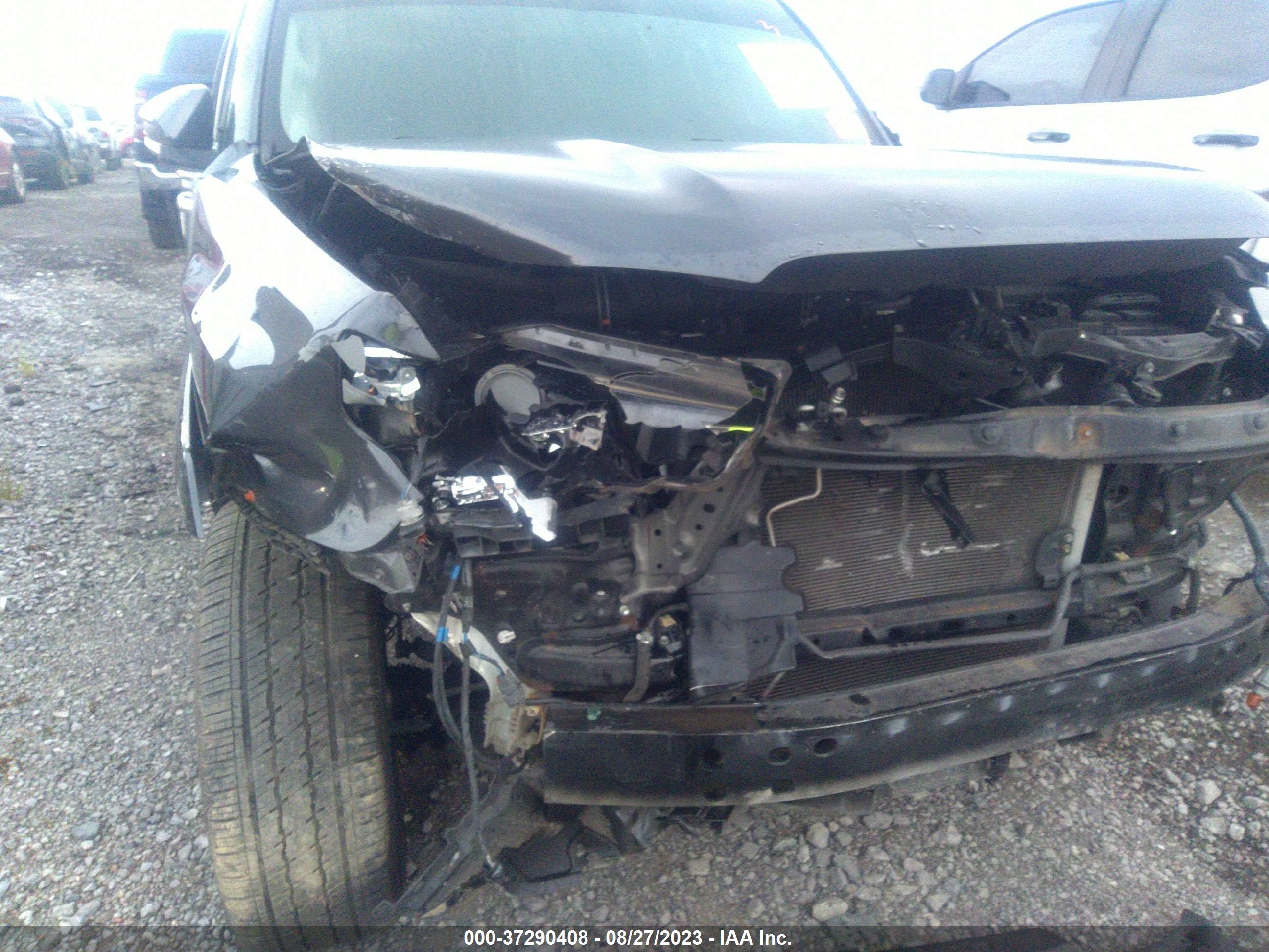 TOYOTA 4RUNNER image 6
