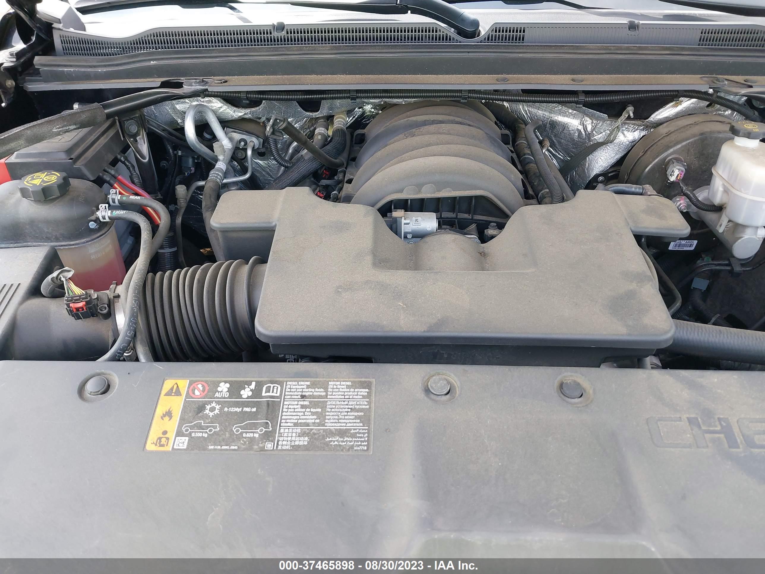 CHEVROLET TAHOE image 10