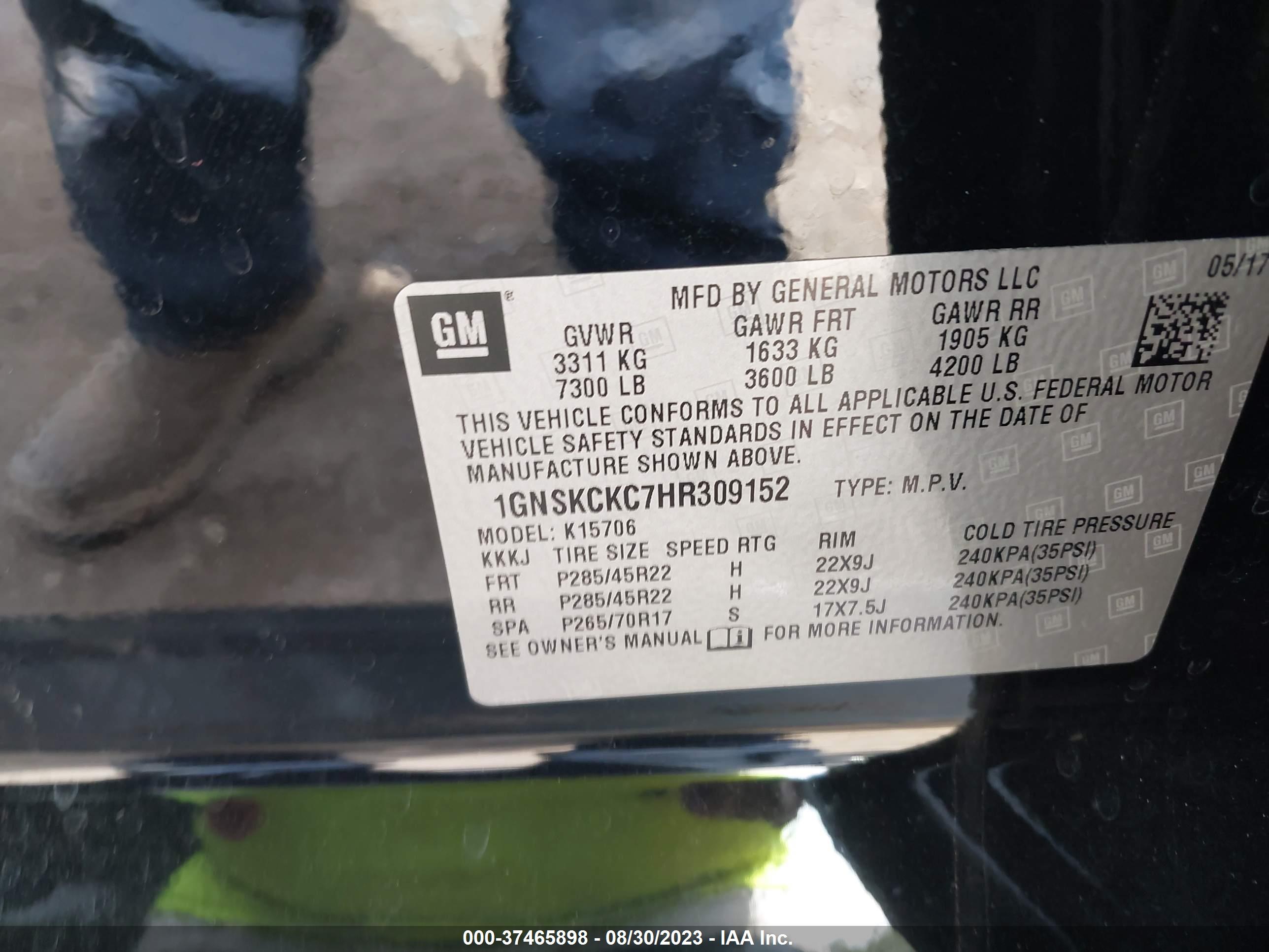 CHEVROLET TAHOE image 9