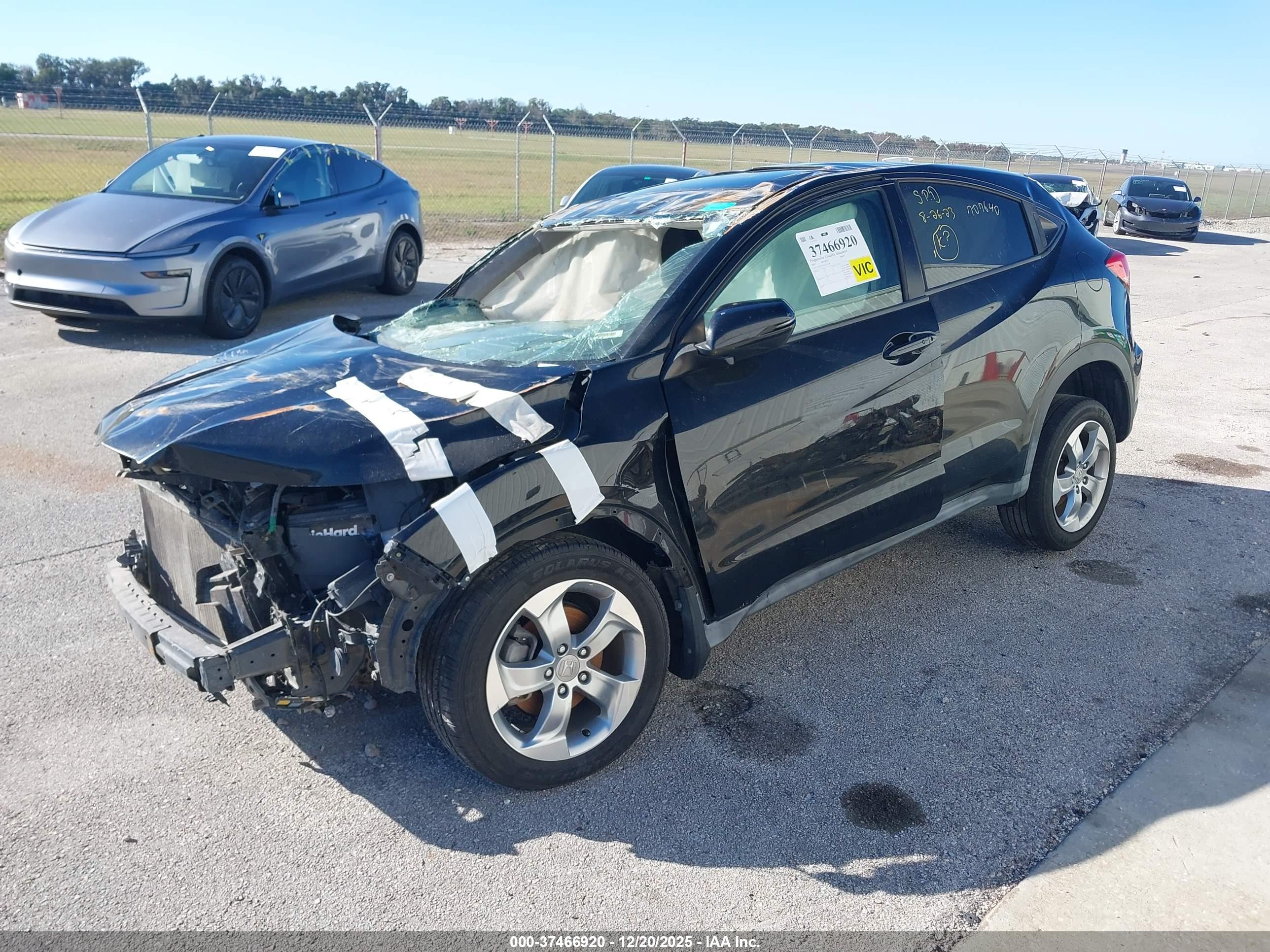 HONDA HR-V image 2
