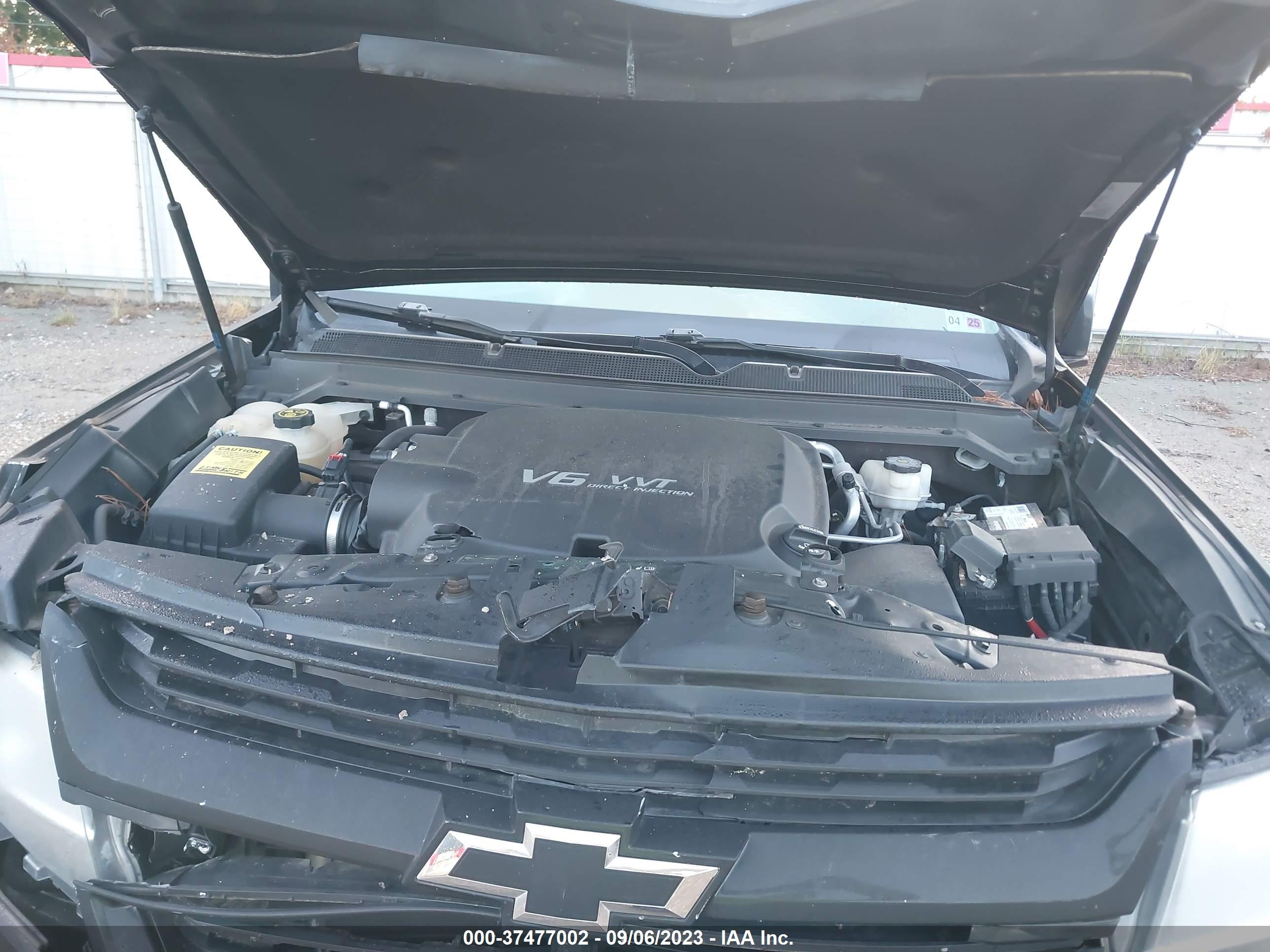 CHEVROLET COLORADO image 10