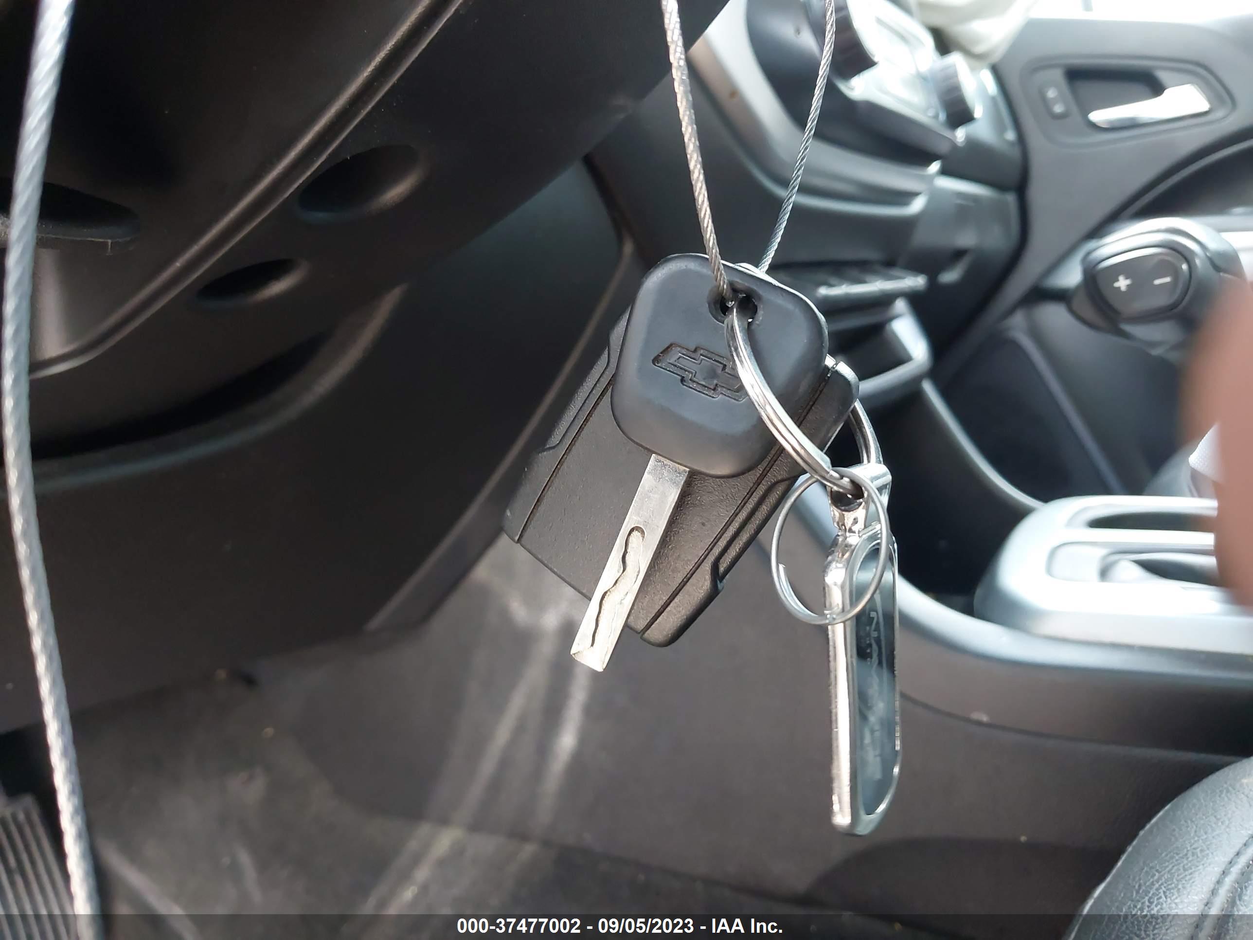CHEVROLET COLORADO image 11