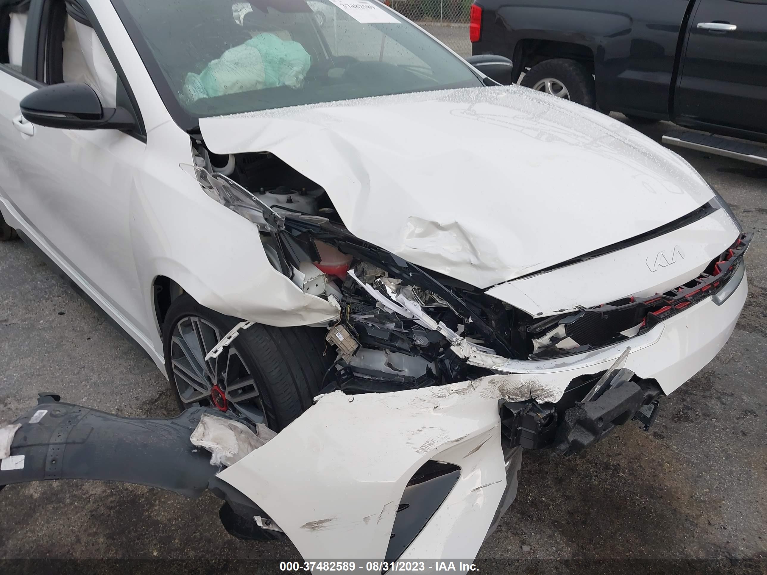 KIA FORTE image 6