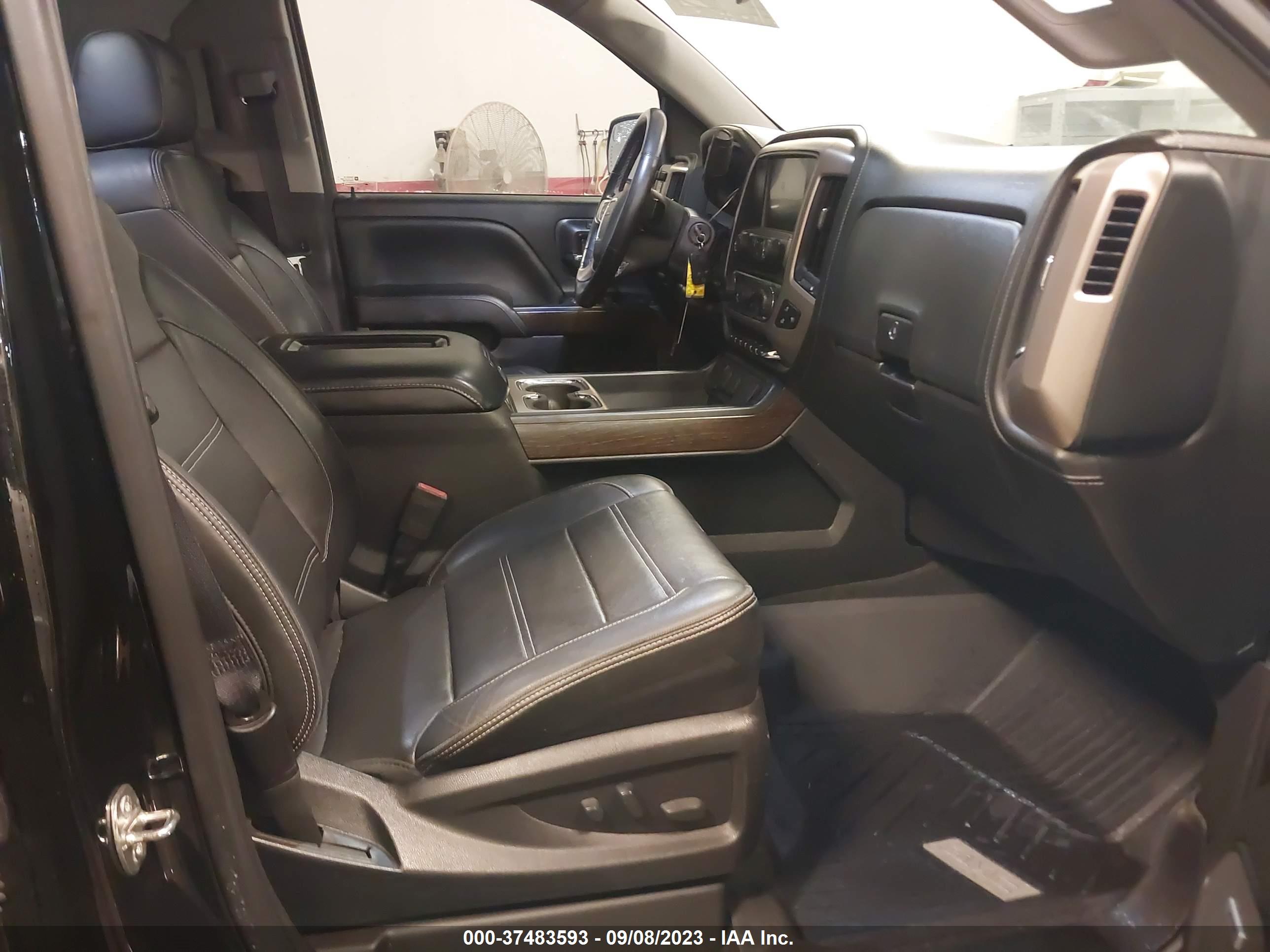 GMC SIERRA image 5