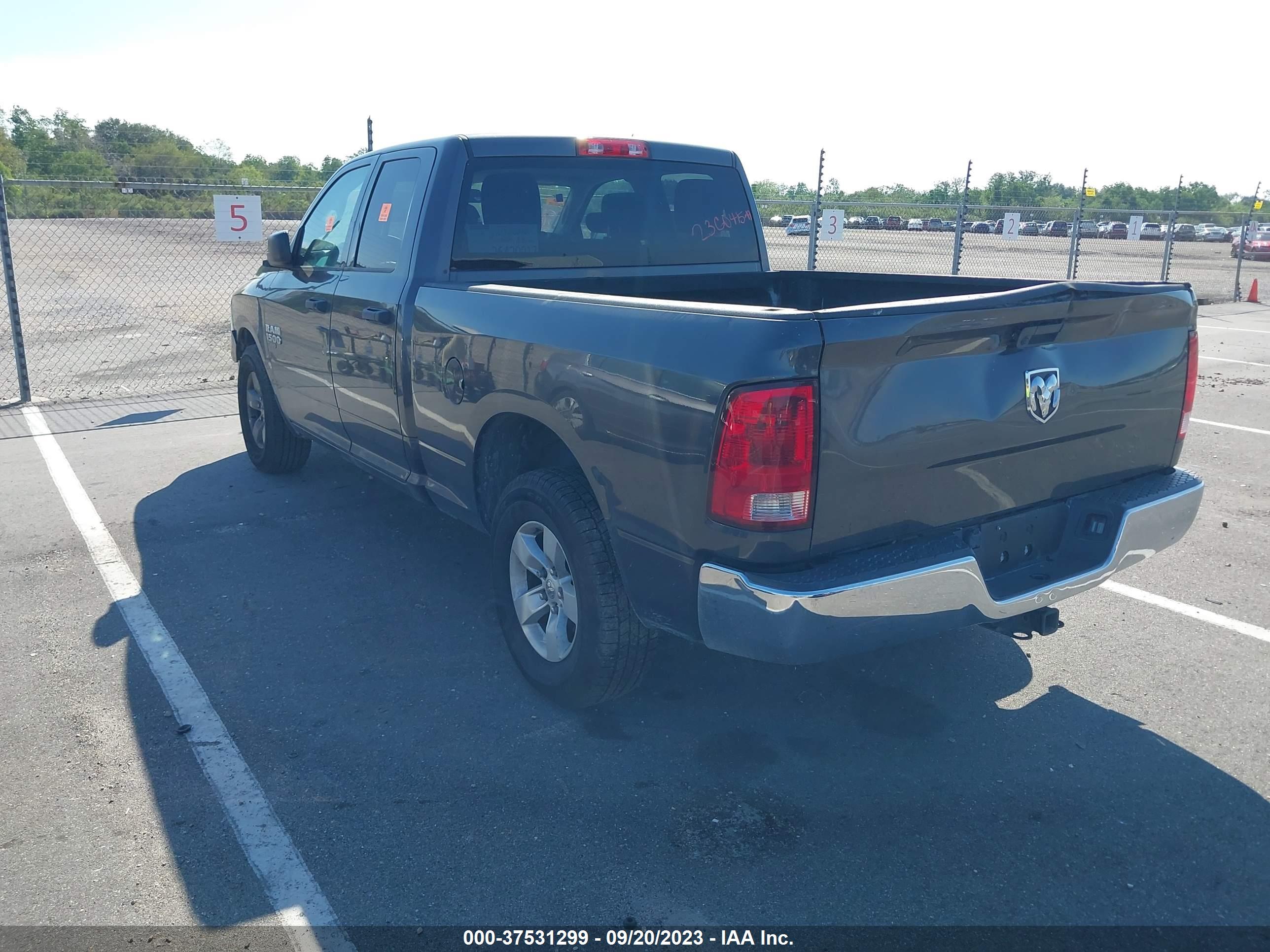 RAM 1500 image 3